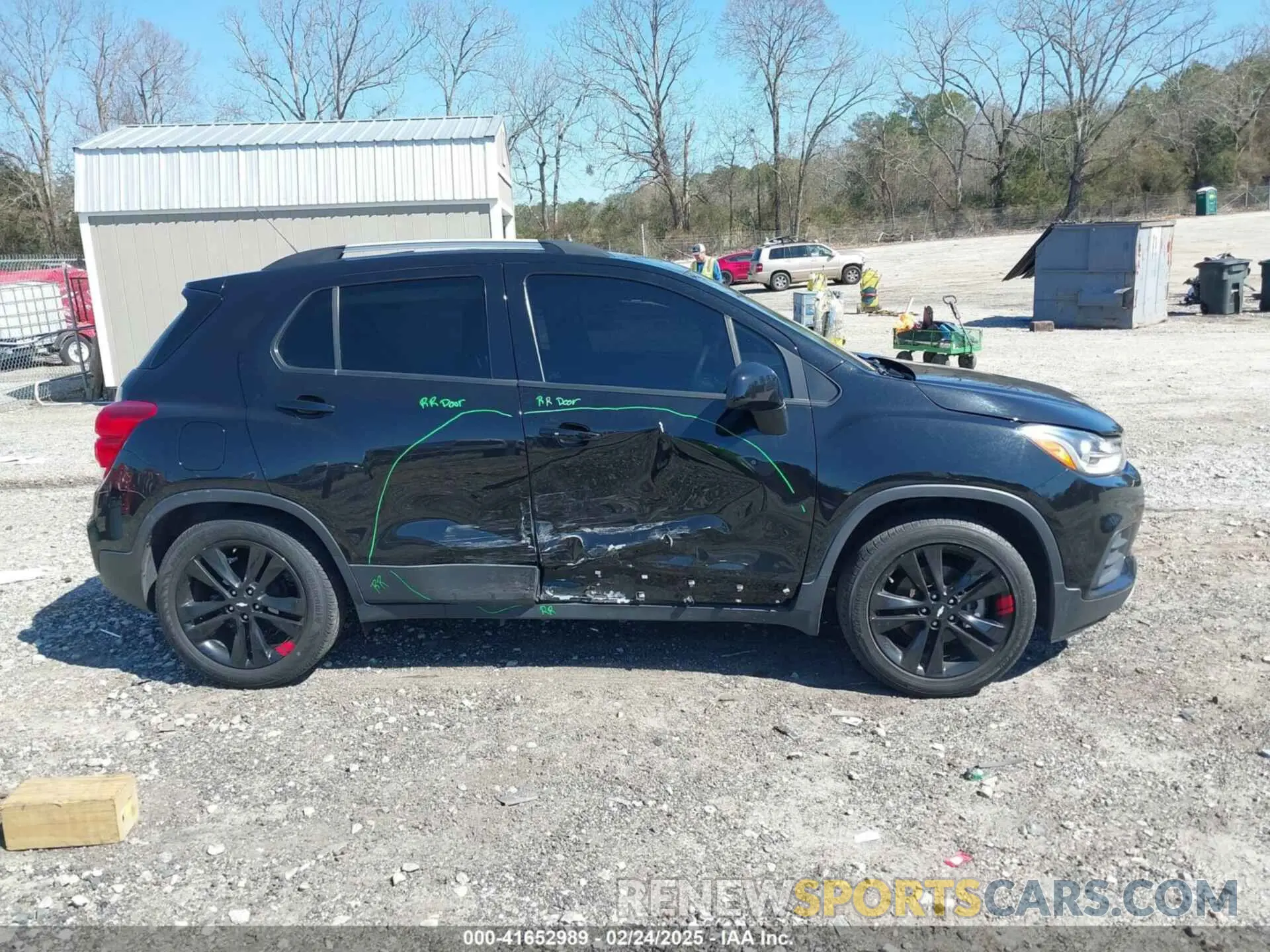 13 Photograph of a damaged car KL7CJLSB4MB318754 CHEVROLET TRAX 2021