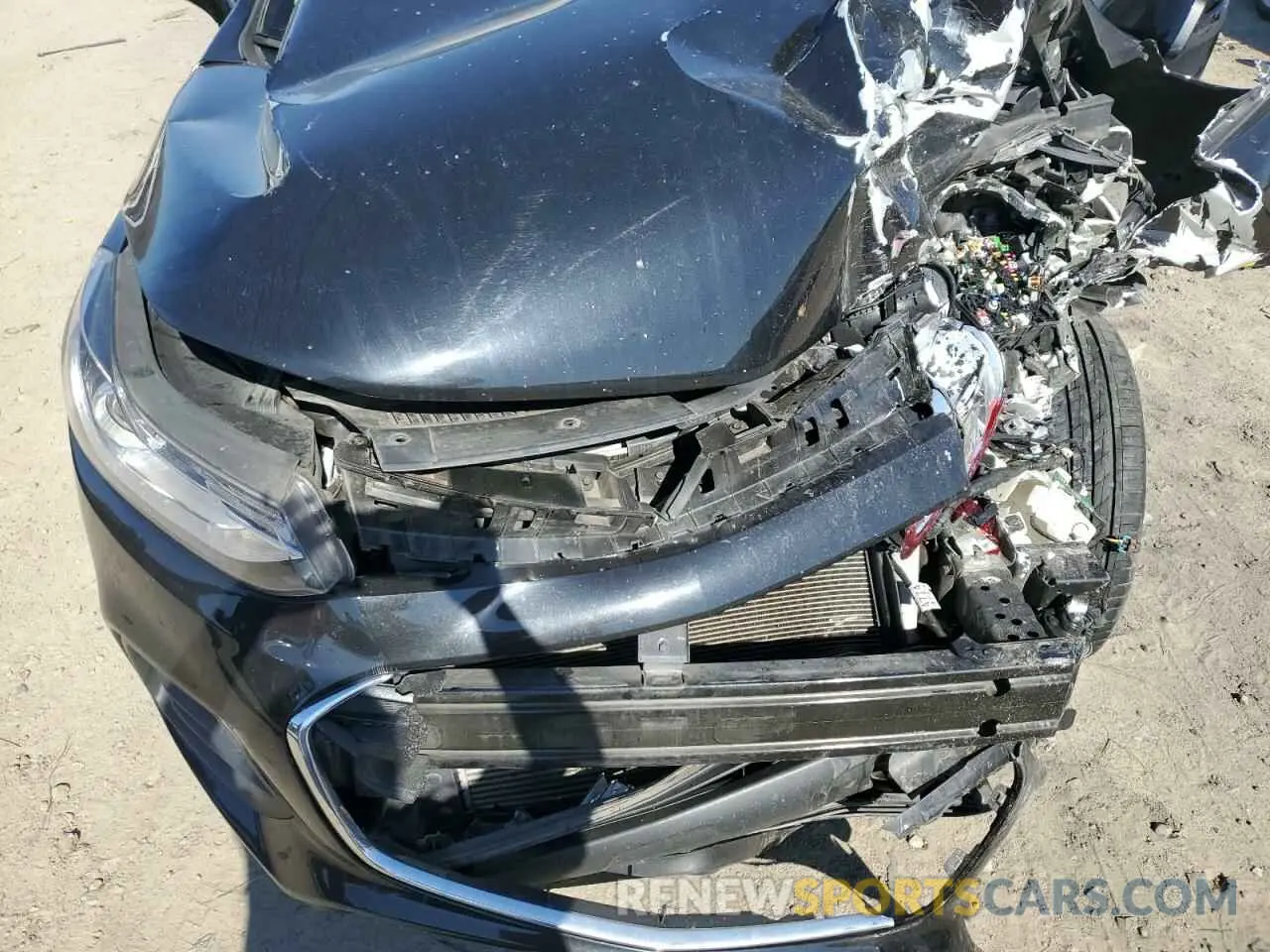 13 Фотография поврежденного автомобиля KL7CJLSB5MB318164 CHEVROLET TRAX 2021