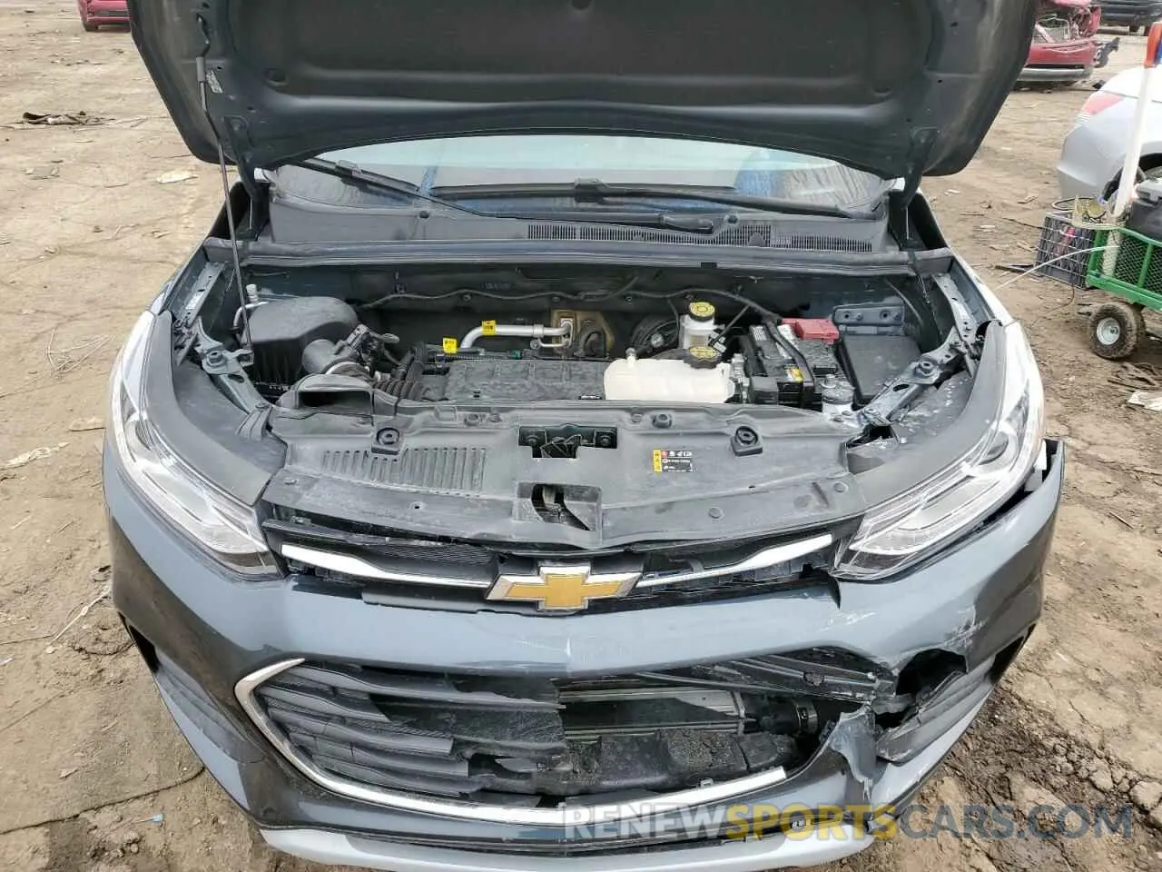 12 Фотография поврежденного автомобиля KL7CJLSB5MB331223 CHEVROLET TRAX 2021
