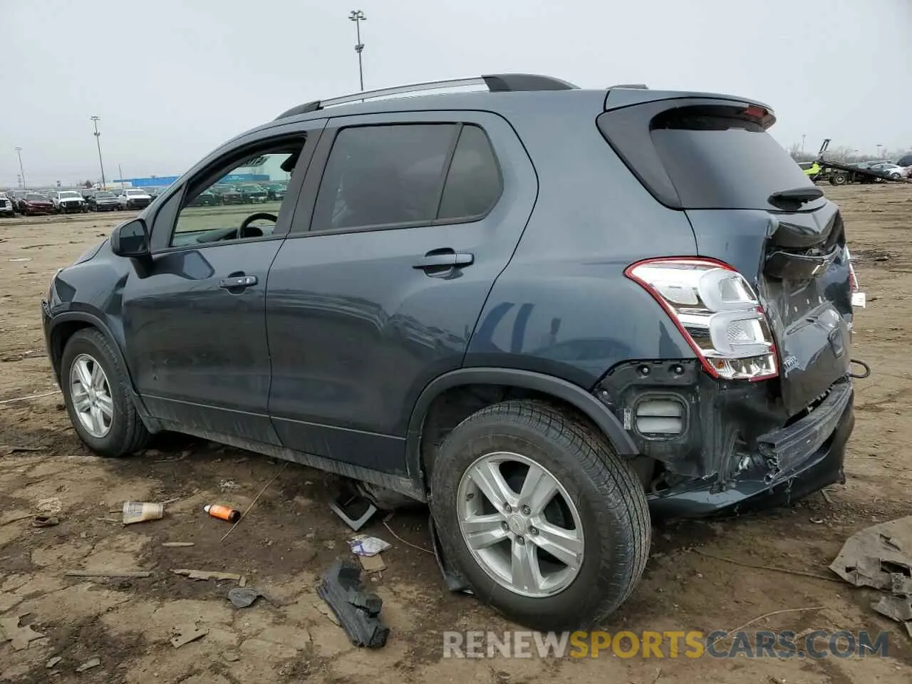 2 Фотография поврежденного автомобиля KL7CJLSB5MB331223 CHEVROLET TRAX 2021