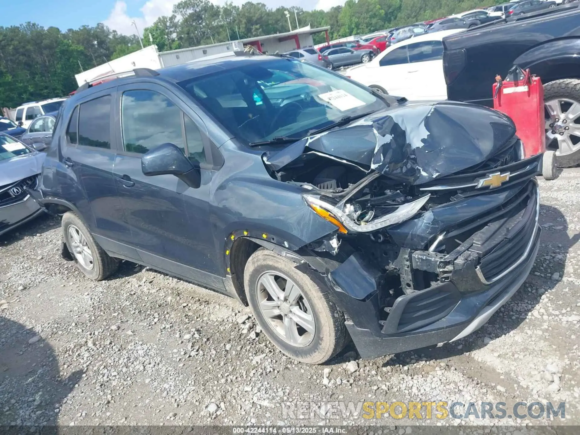 1 Photograph of a damaged car KL7CJLSB7MB325696 CHEVROLET TRAX 2021
