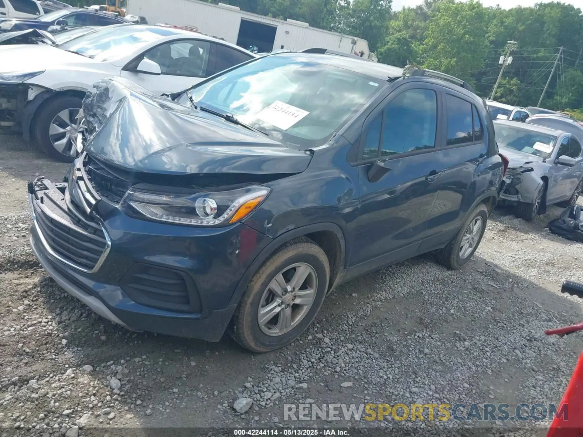 2 Photograph of a damaged car KL7CJLSB7MB325696 CHEVROLET TRAX 2021