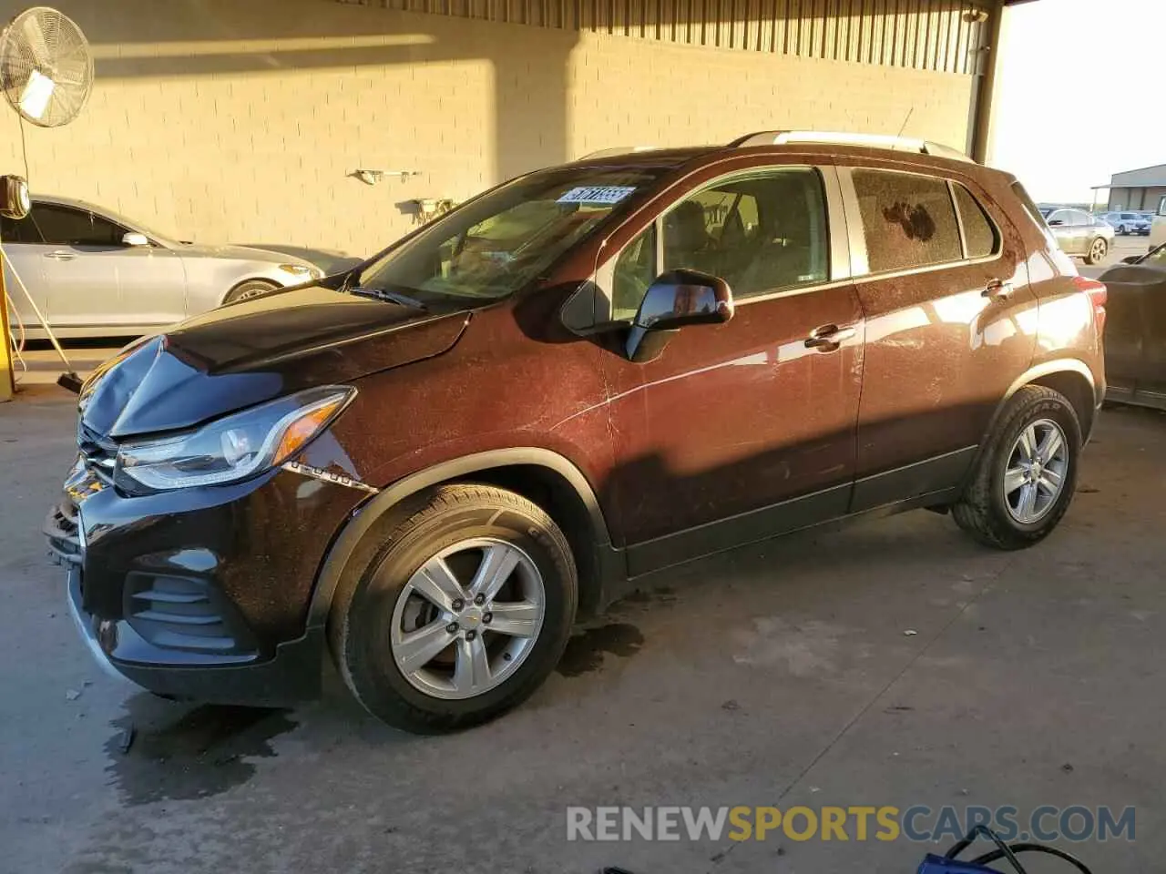 1 Фотография поврежденного автомобиля KL7CJLSB7MB332308 CHEVROLET TRAX 2021