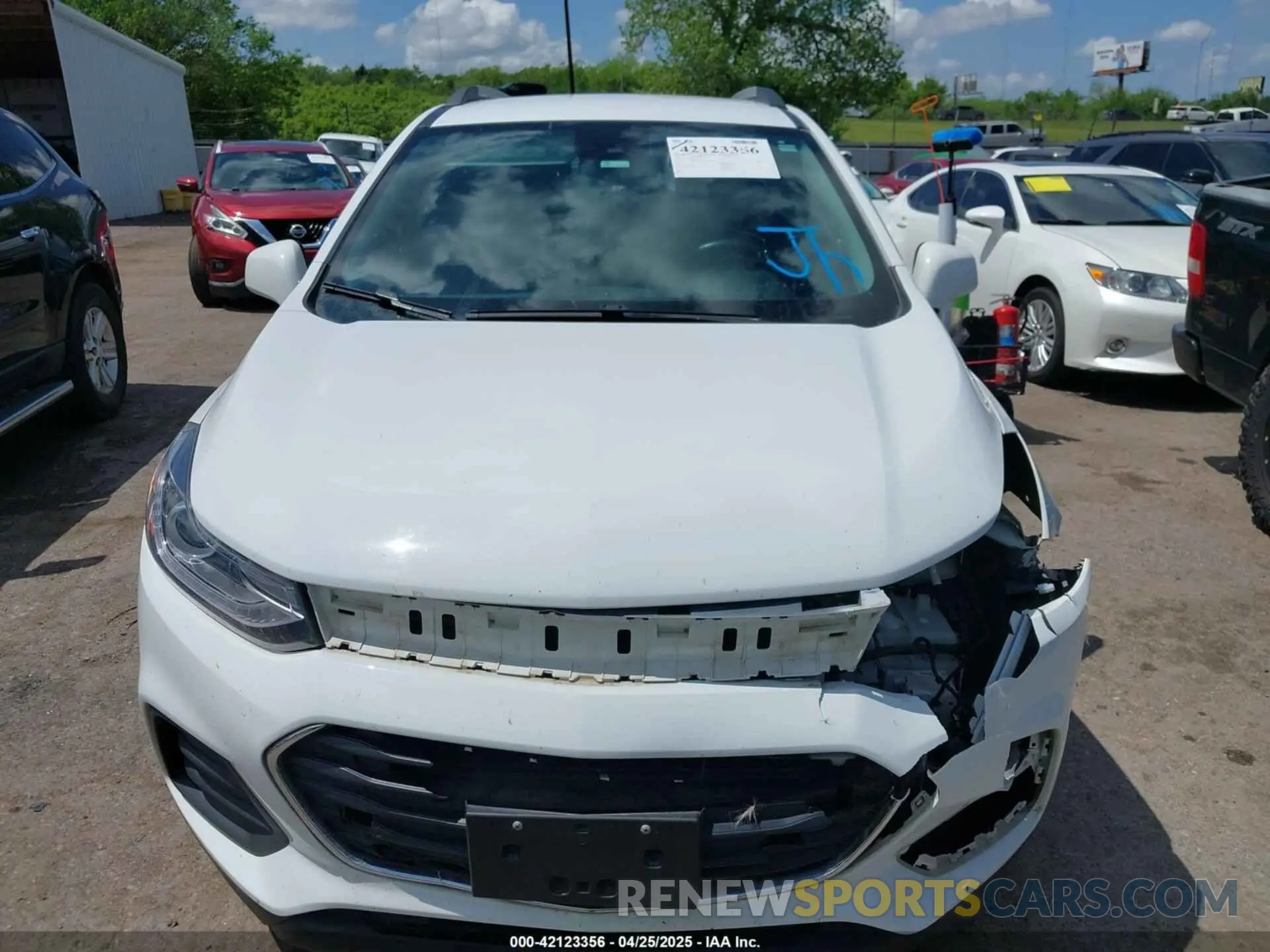 13 Photograph of a damaged car KL7CJLSB7MB360173 CHEVROLET TRAX 2021