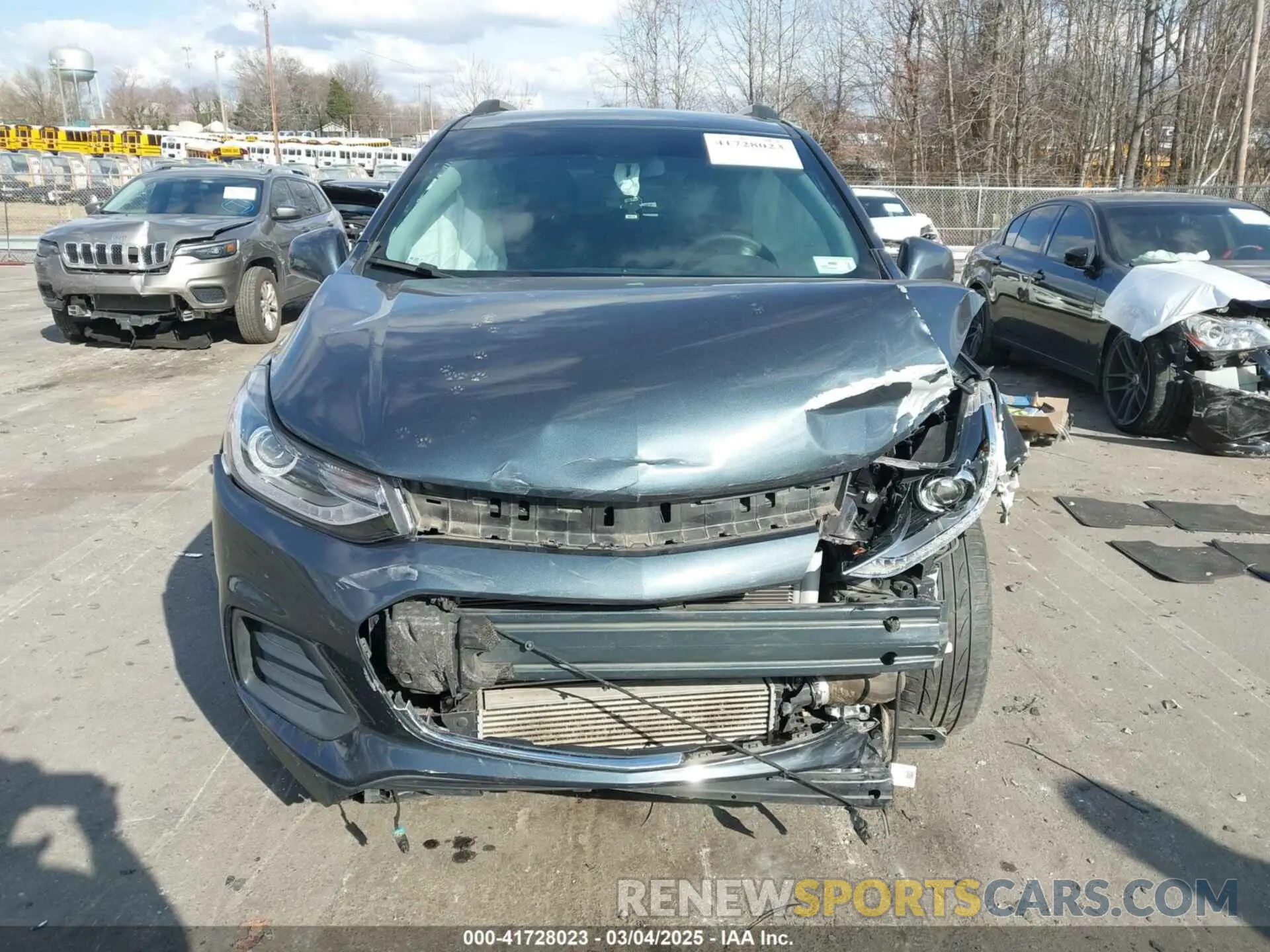 12 Photograph of a damaged car KL7CJLSB9MB348283 CHEVROLET TRAX 2021
