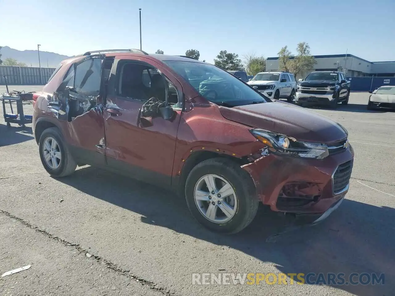 4 Фотография поврежденного автомобиля KL7CJLSM4MB376722 CHEVROLET TRAX 2021