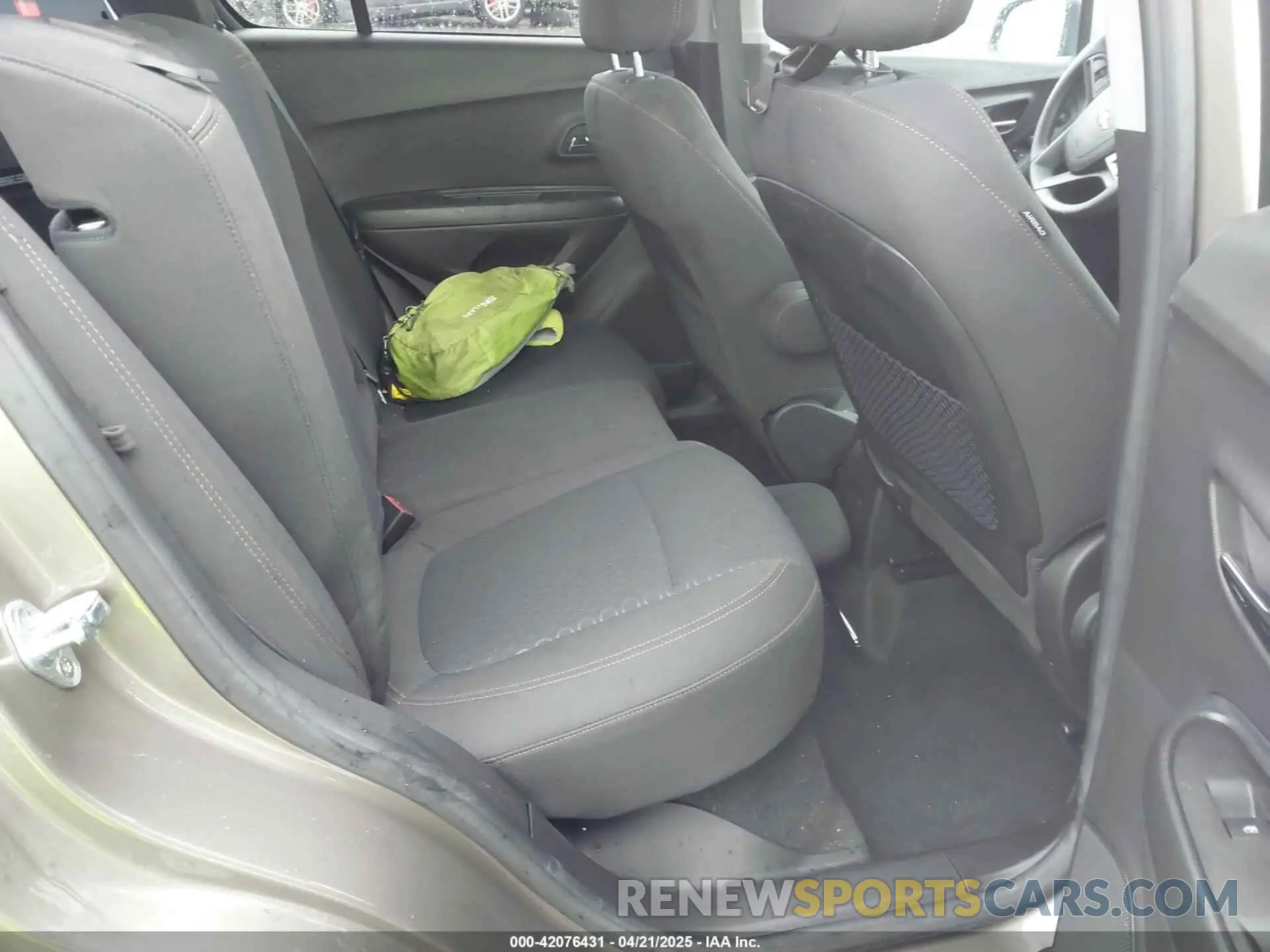 8 Фотография поврежденного автомобиля KL7CJNSB0MB324627 CHEVROLET TRAX 2021
