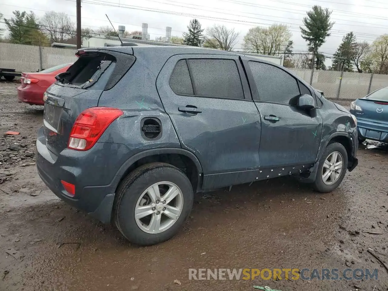 3 Photograph of a damaged car KL7CJNSB1MB347897 CHEVROLET TRAX 2021