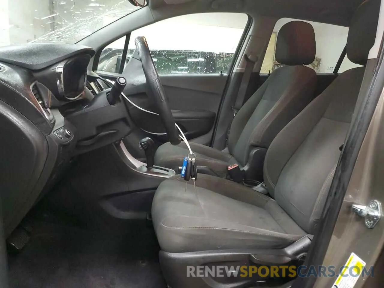 7 Photograph of a damaged car KL7CJNSB3MB320426 CHEVROLET TRAX 2021
