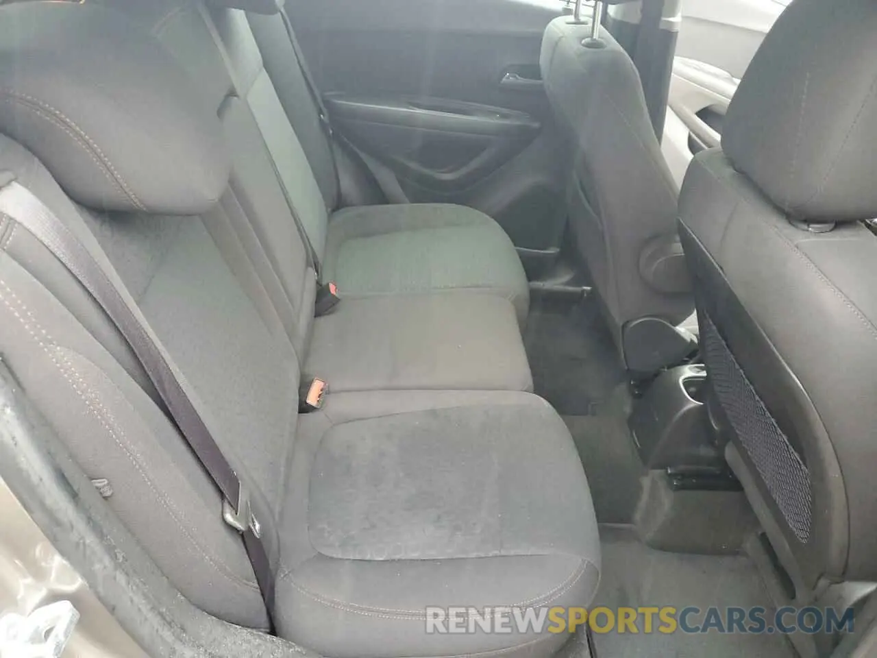 10 Фотография поврежденного автомобиля KL7CJNSBXMB356453 CHEVROLET TRAX 2021