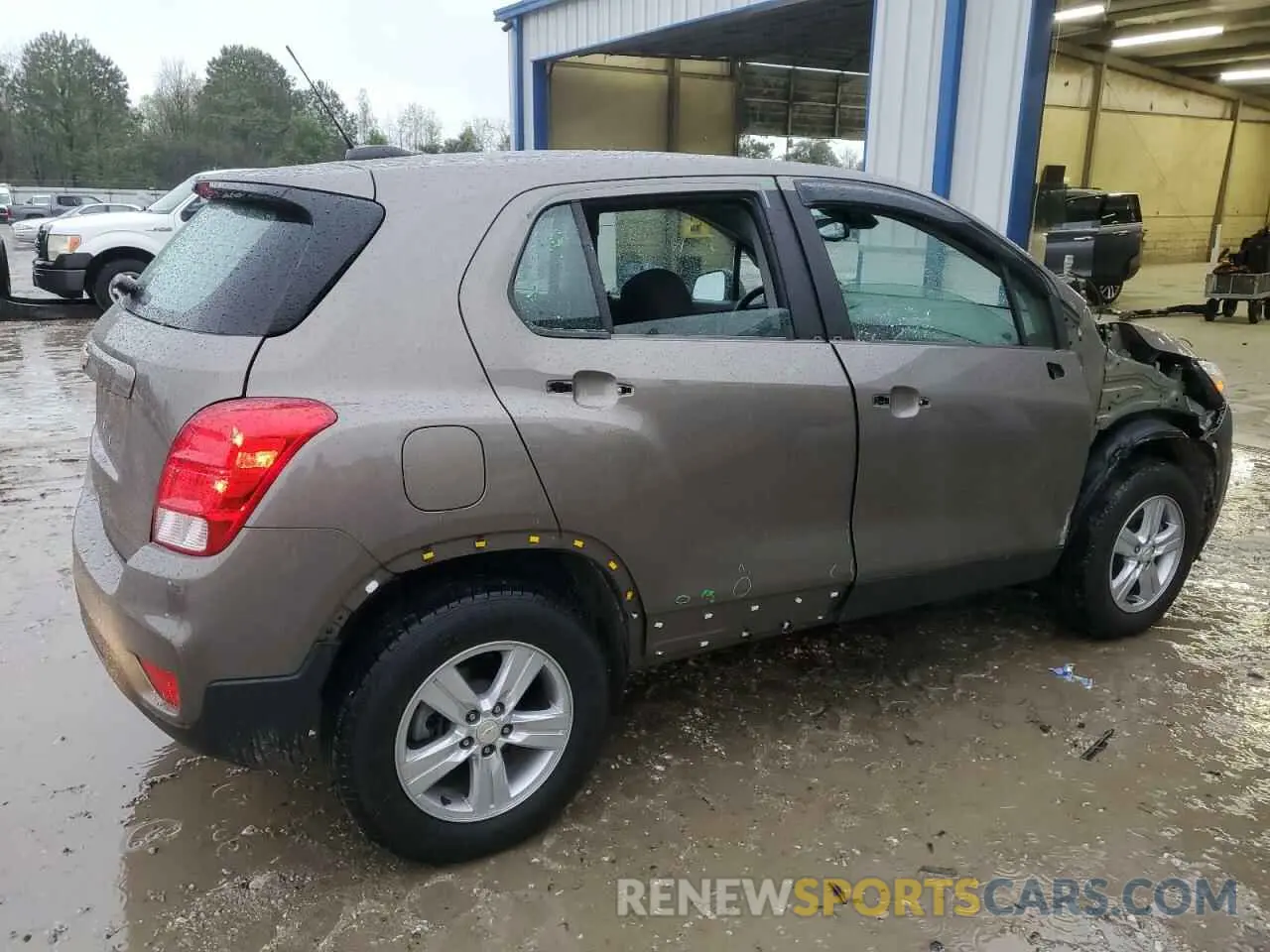 3 Фотография поврежденного автомобиля KL7CJNSBXMB356453 CHEVROLET TRAX 2021