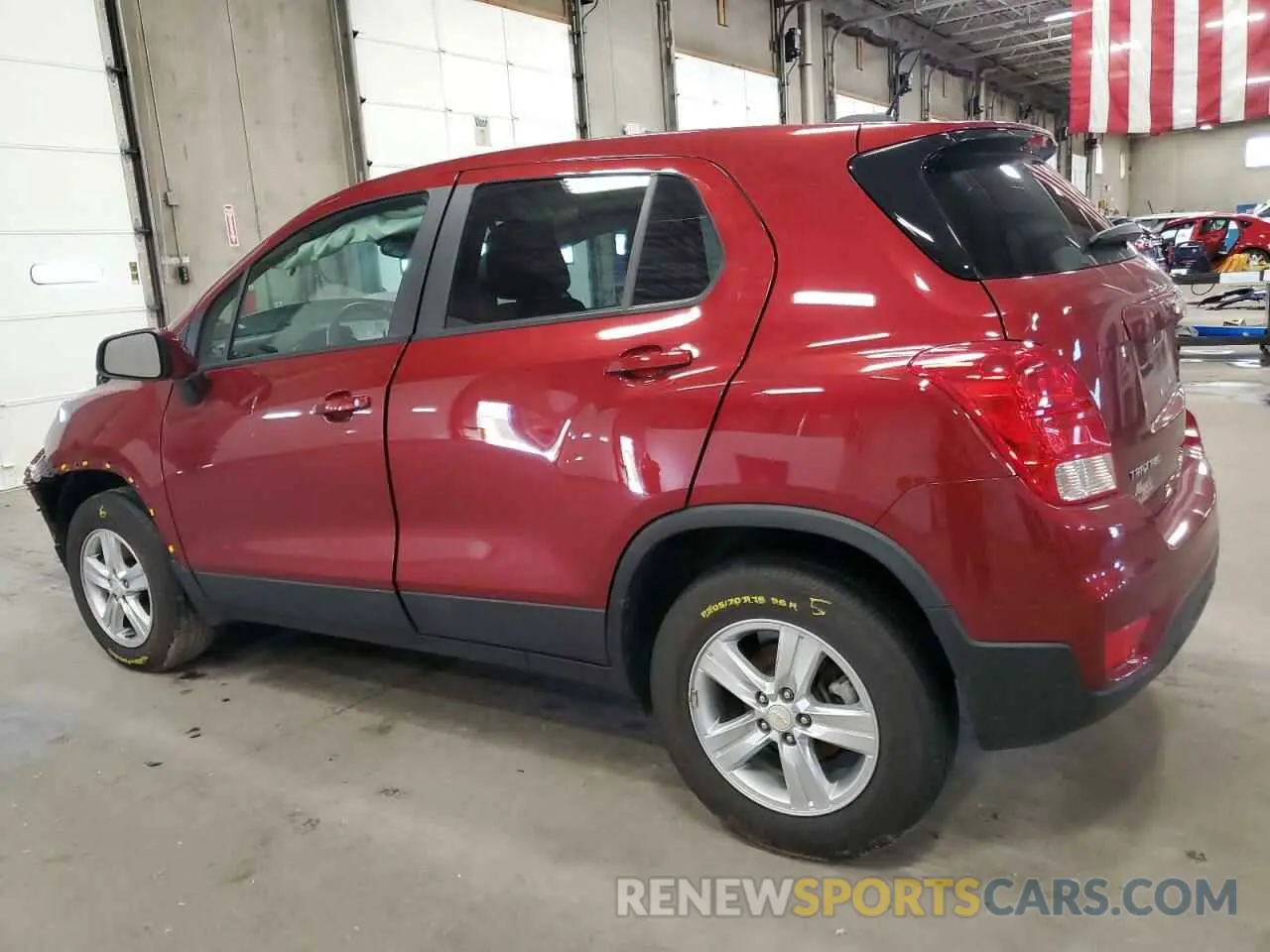 2 Photograph of a damaged car KL7CJNSM2MB371787 CHEVROLET TRAX 2021