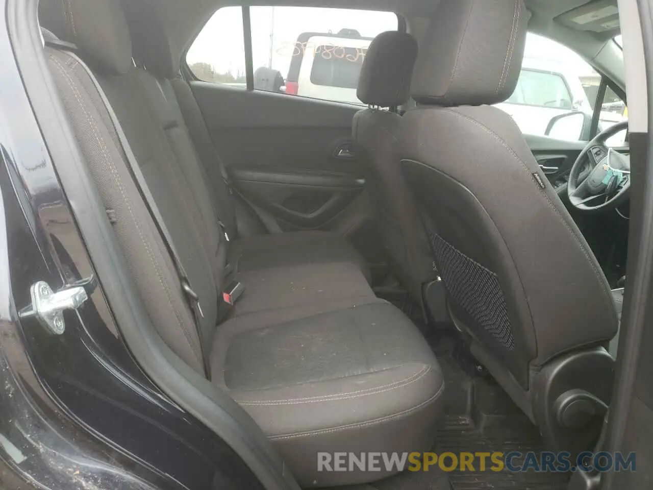 10 Фотография поврежденного автомобиля KL7CJNSM5MB361786 CHEVROLET TRAX 2021
