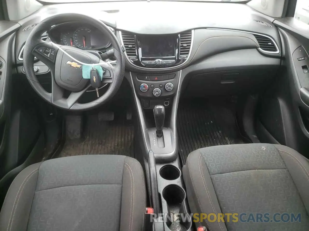 8 Фотография поврежденного автомобиля KL7CJNSM5MB361786 CHEVROLET TRAX 2021