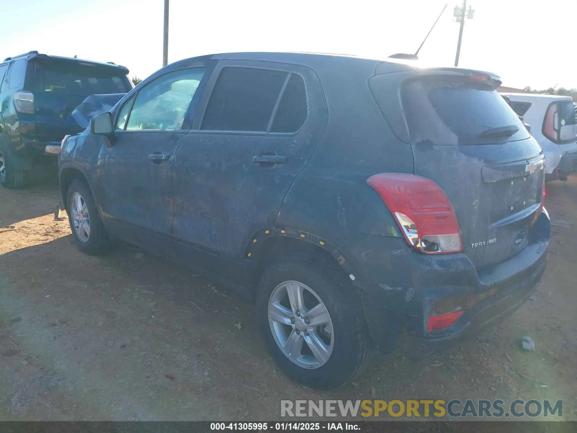 3 Photograph of a damaged car KL7CJNSM9MB373679 CHEVROLET TRAX 2021