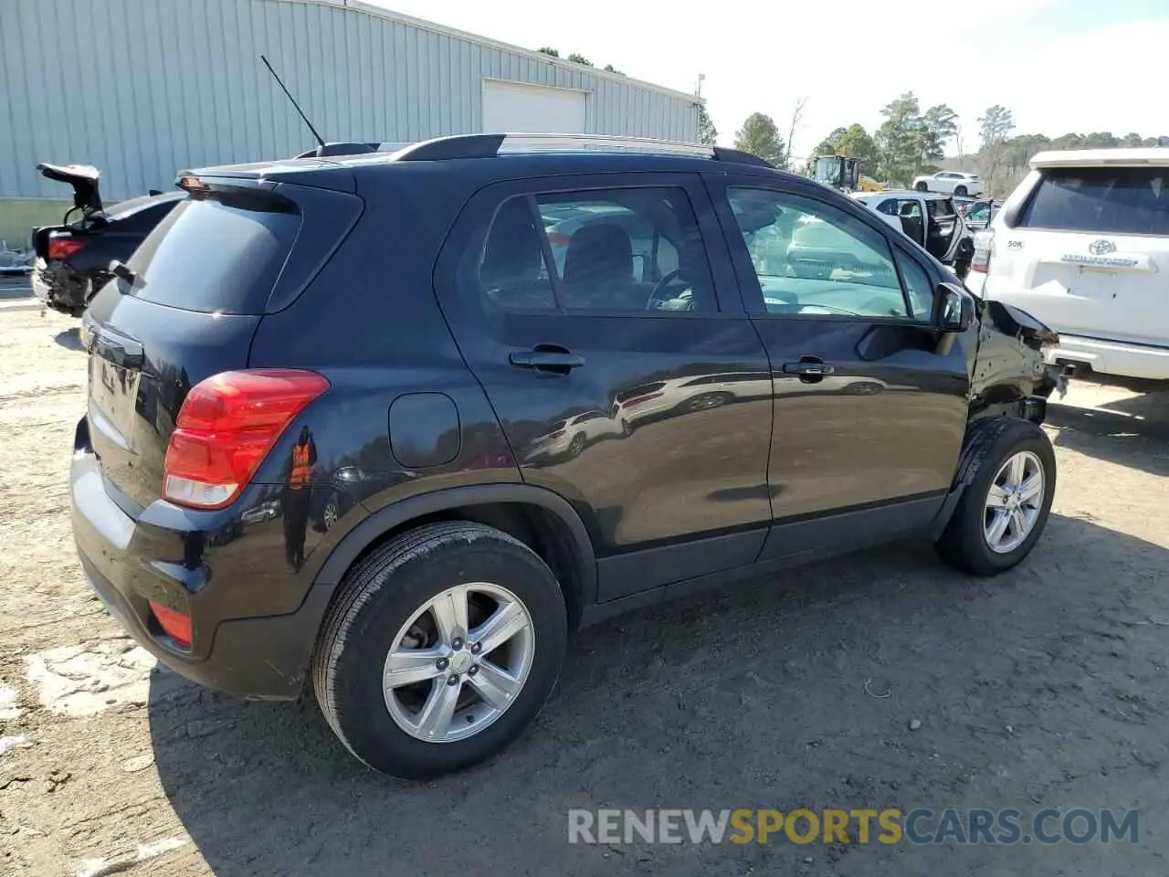 3 Фотография поврежденного автомобиля KL7CJPSB3MB321717 CHEVROLET TRAX 2021