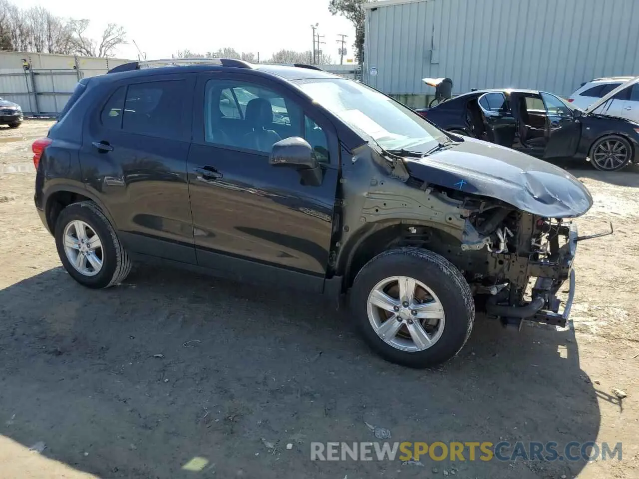 4 Фотография поврежденного автомобиля KL7CJPSB3MB321717 CHEVROLET TRAX 2021