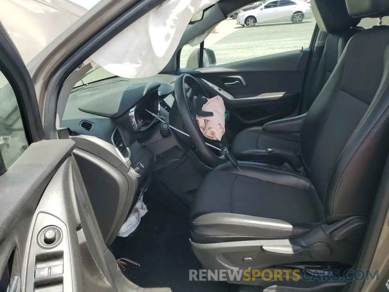 7 Photograph of a damaged car KL7CJPSB3MB331759 CHEVROLET TRAX 2021