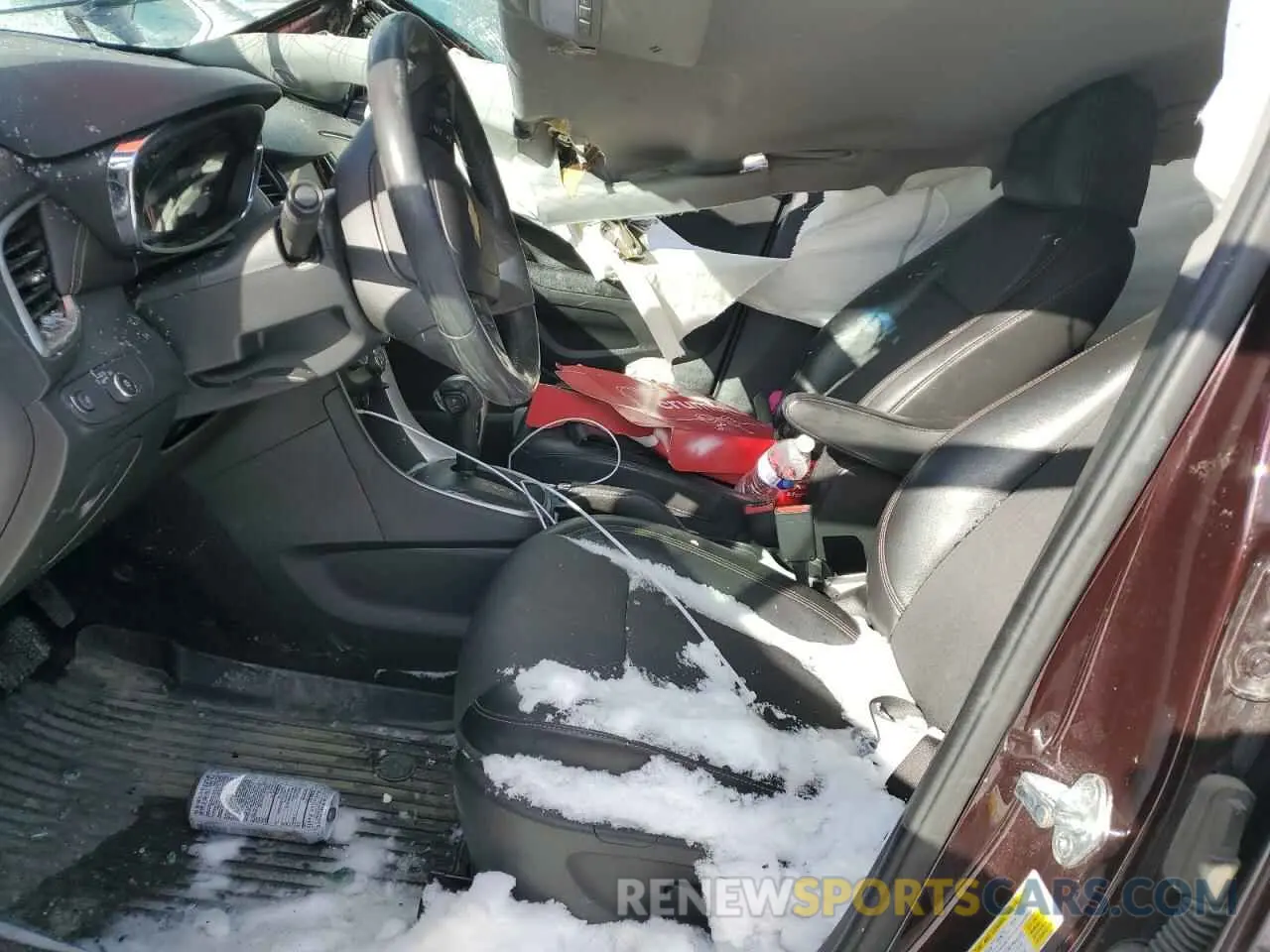 7 Фотография поврежденного автомобиля KL7CJPSB3MB350019 CHEVROLET TRAX 2021