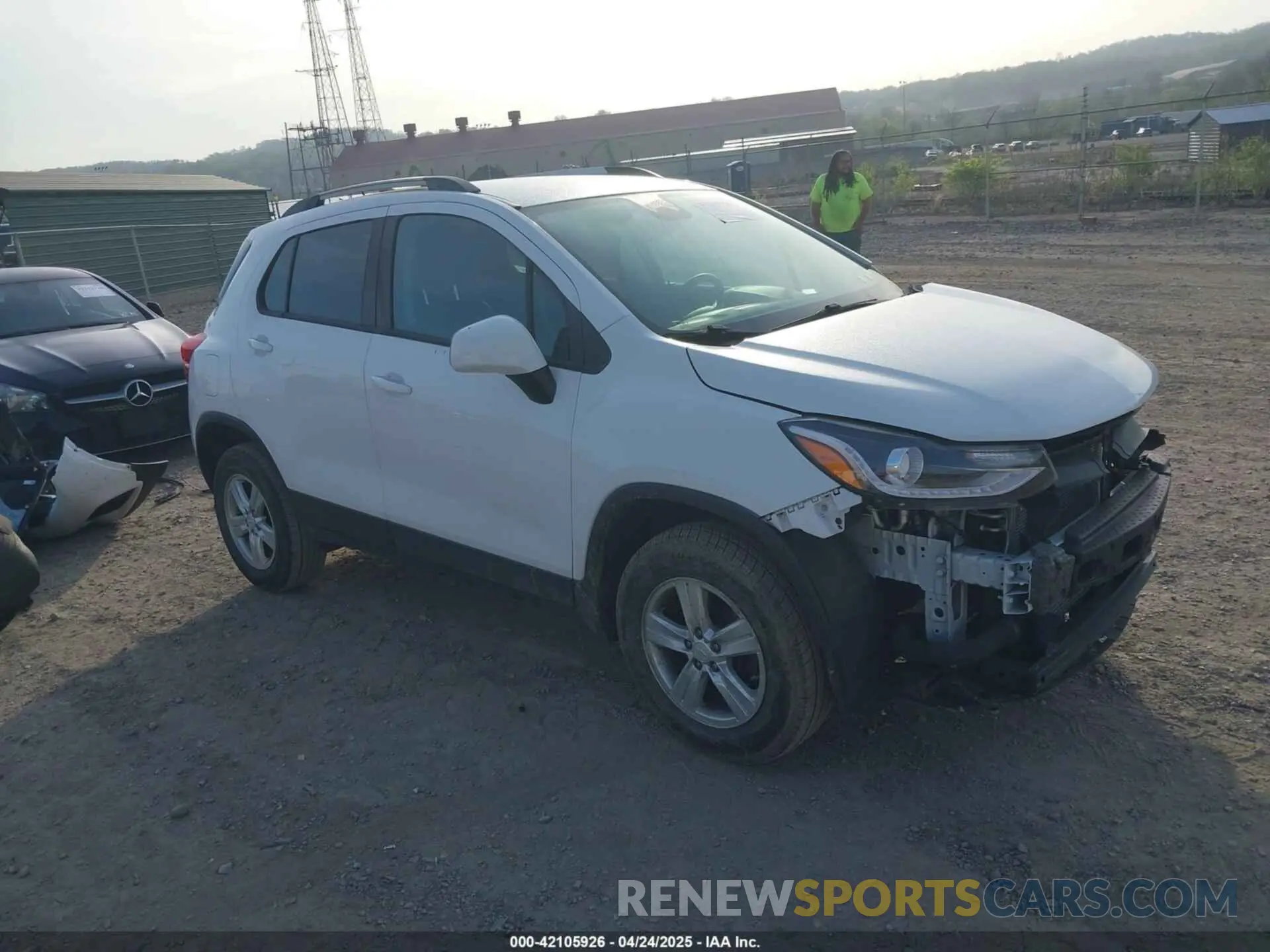 1 Фотография поврежденного автомобиля KL7CJPSB4MB306546 CHEVROLET TRAX 2021