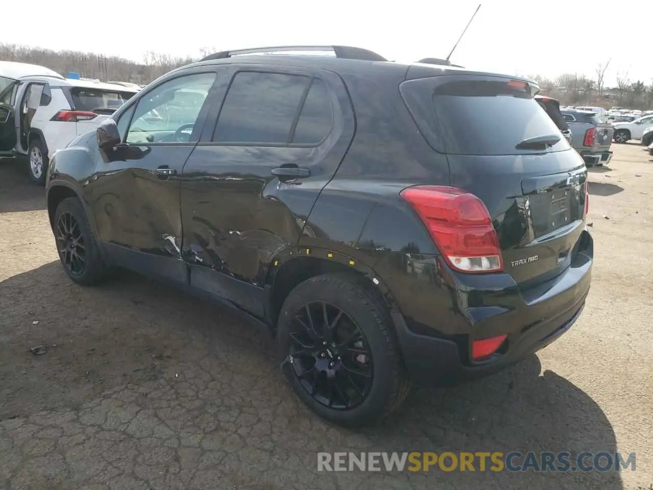 2 Photograph of a damaged car KL7CJPSB5MB303283 CHEVROLET TRAX 2021