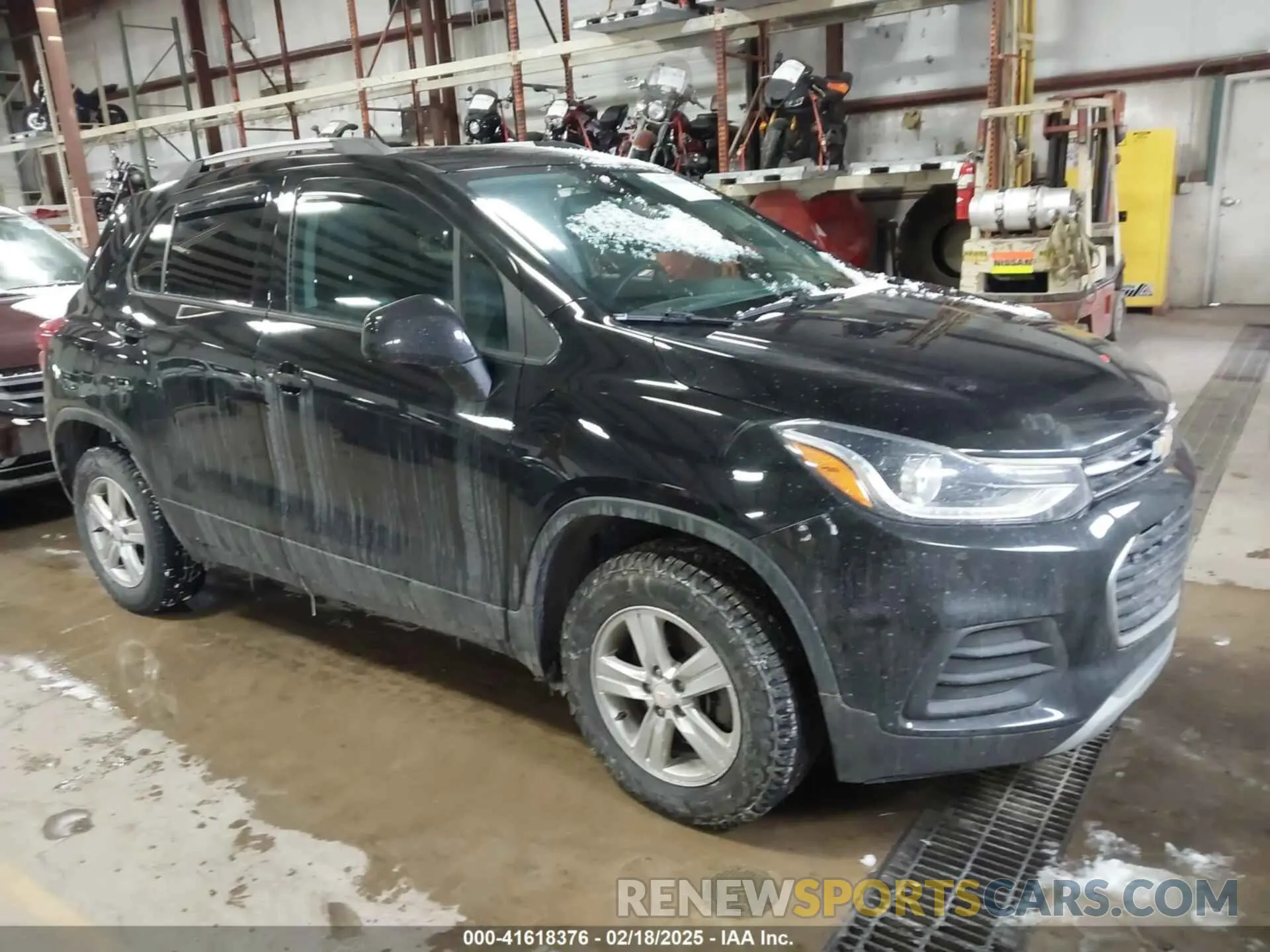 1 Photograph of a damaged car KL7CJPSB5MB353097 CHEVROLET TRAX 2021