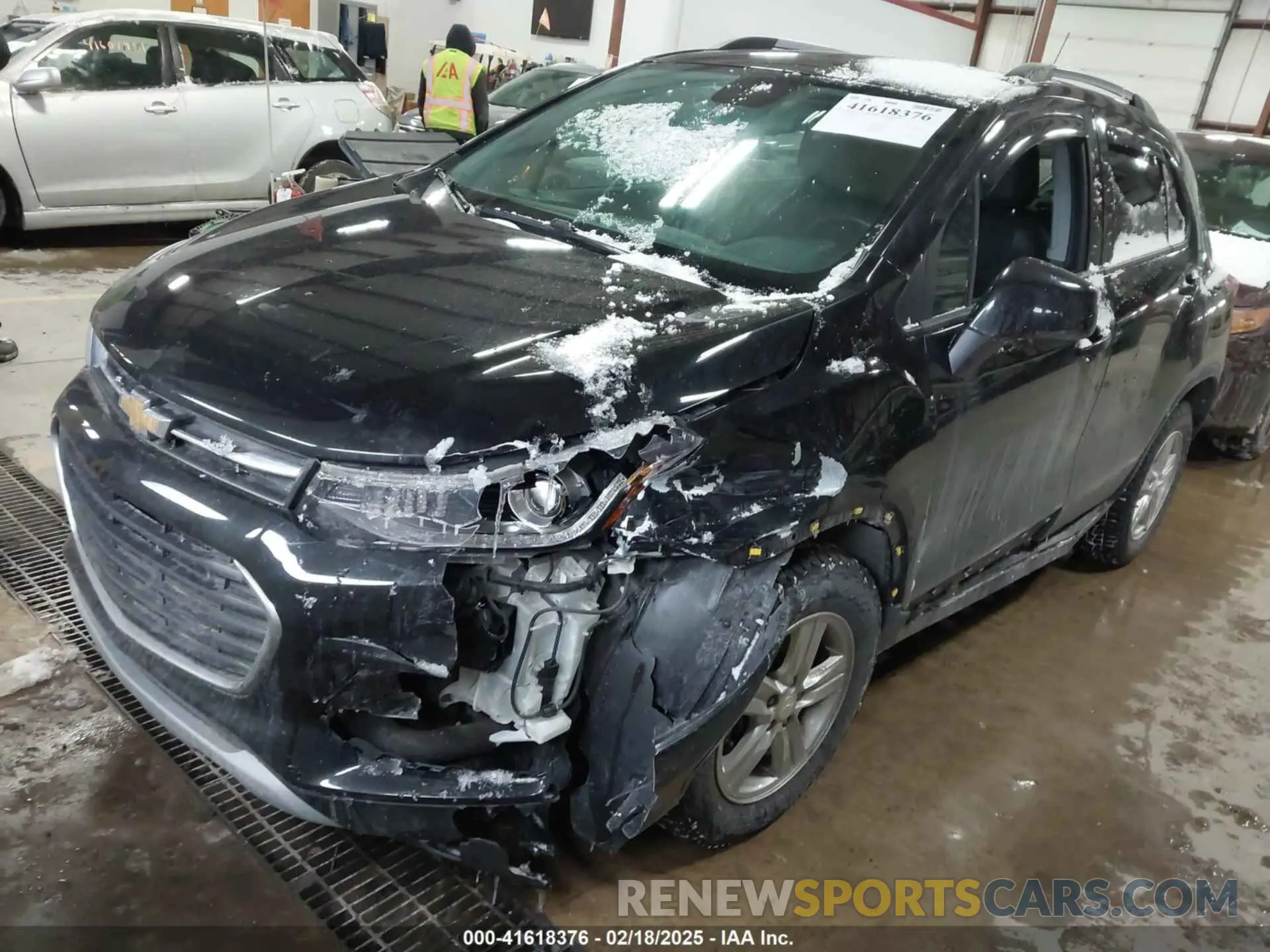 2 Photograph of a damaged car KL7CJPSB5MB353097 CHEVROLET TRAX 2021