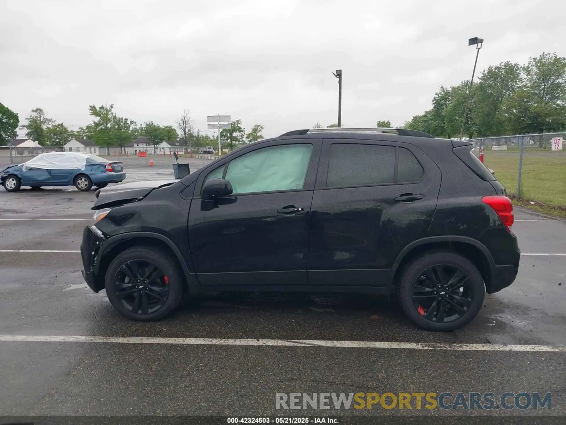 13 Фотография поврежденного автомобиля KL7CJPSB7MB334762 CHEVROLET TRAX 2021