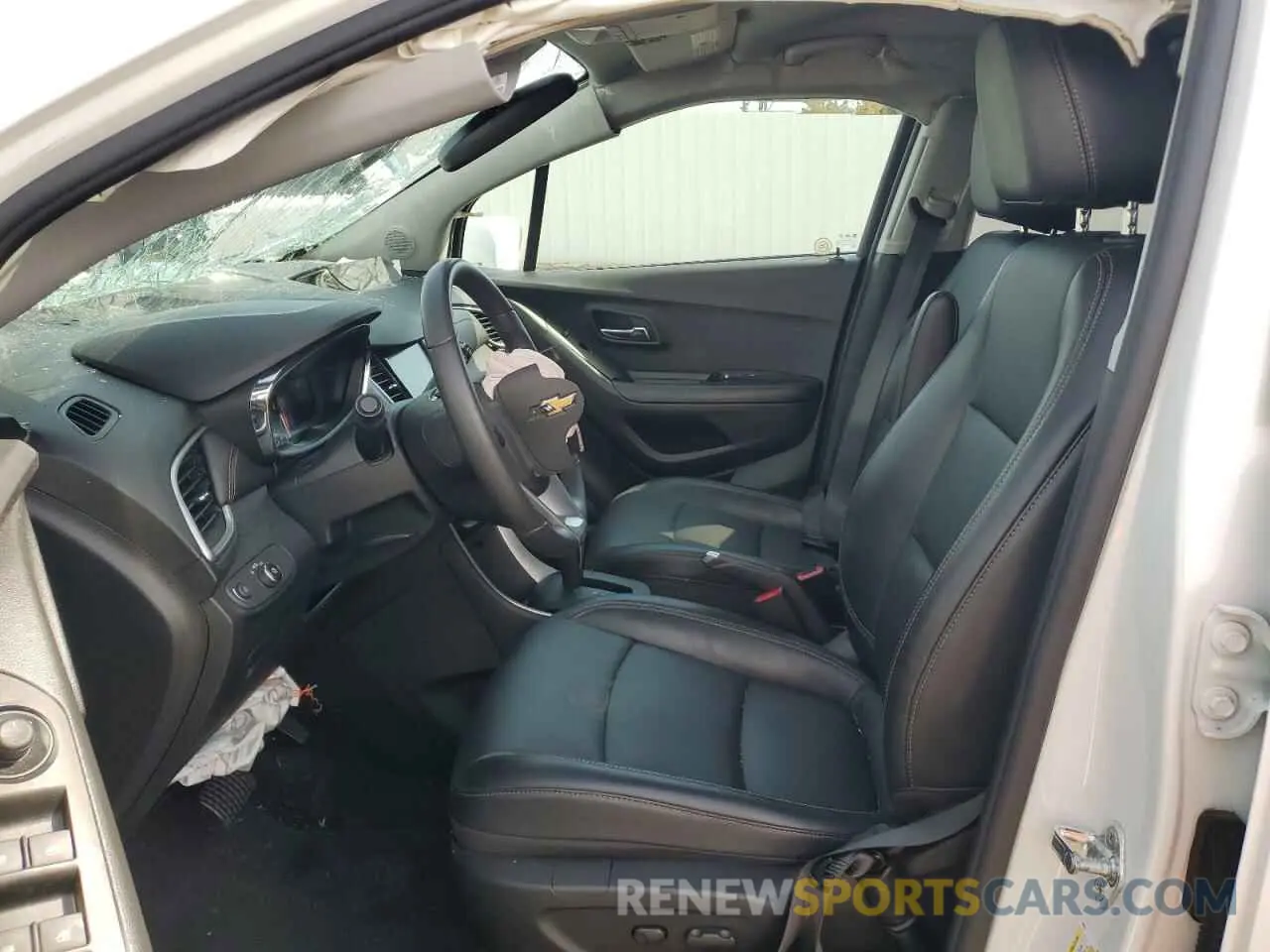 7 Фотография поврежденного автомобиля KL7CJPSB9MB326050 CHEVROLET TRAX 2021