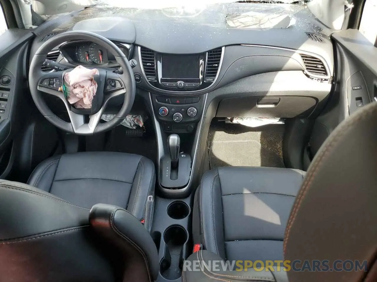 8 Фотография поврежденного автомобиля KL7CJPSB9MB326050 CHEVROLET TRAX 2021