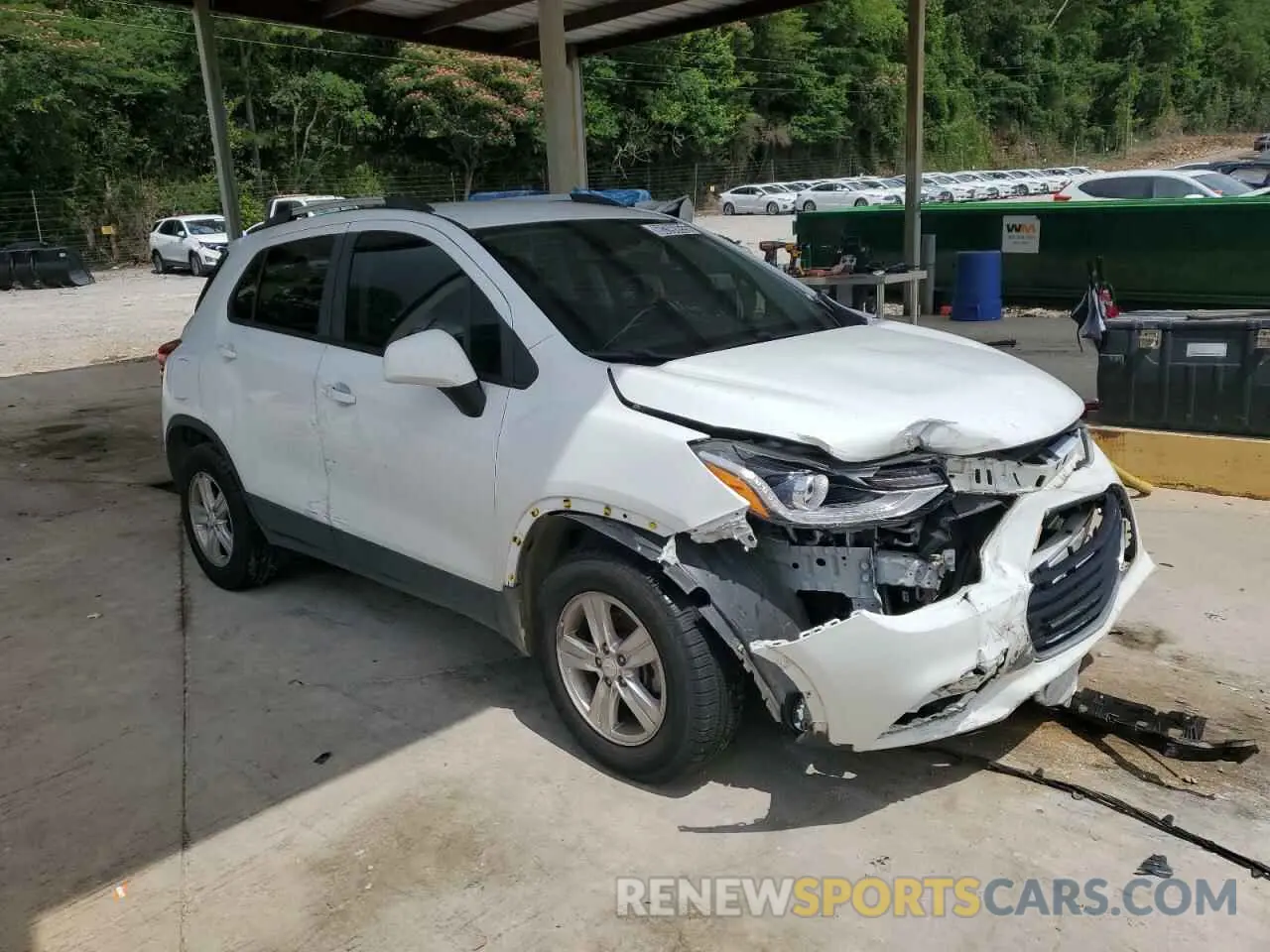 4 Photograph of a damaged car KL7CJPSBXMB357145 CHEVROLET TRAX 2021