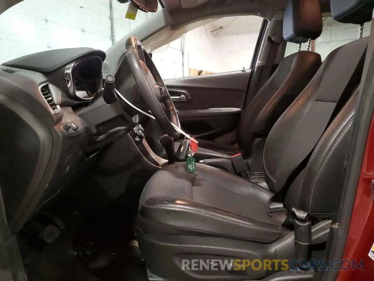7 Photograph of a damaged car KL7CJPSBXMB357629 CHEVROLET TRAX 2021
