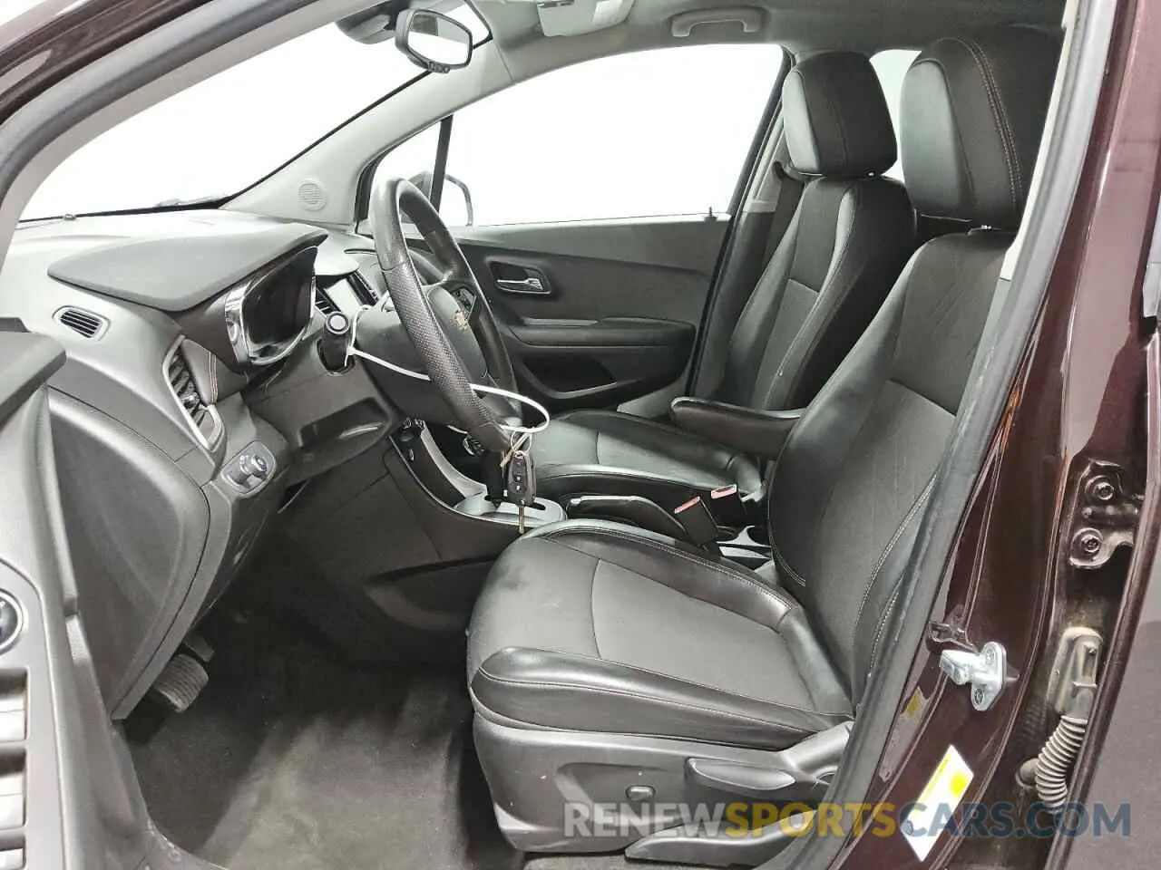 7 Photograph of a damaged car KL7CJPSM2MB373373 CHEVROLET TRAX 2021