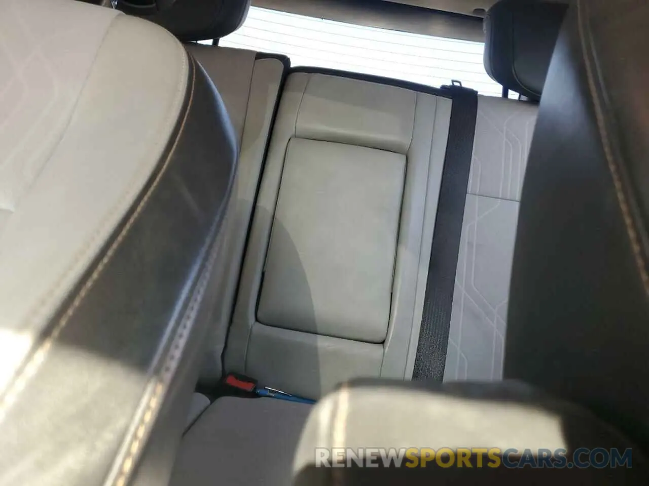 10 Photograph of a damaged car KL7CJPSM3MB375018 CHEVROLET TRAX 2021