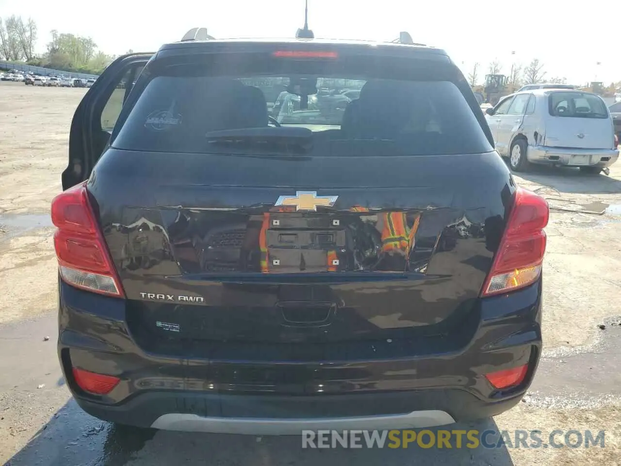 6 Photograph of a damaged car KL7CJPSM3MB375018 CHEVROLET TRAX 2021