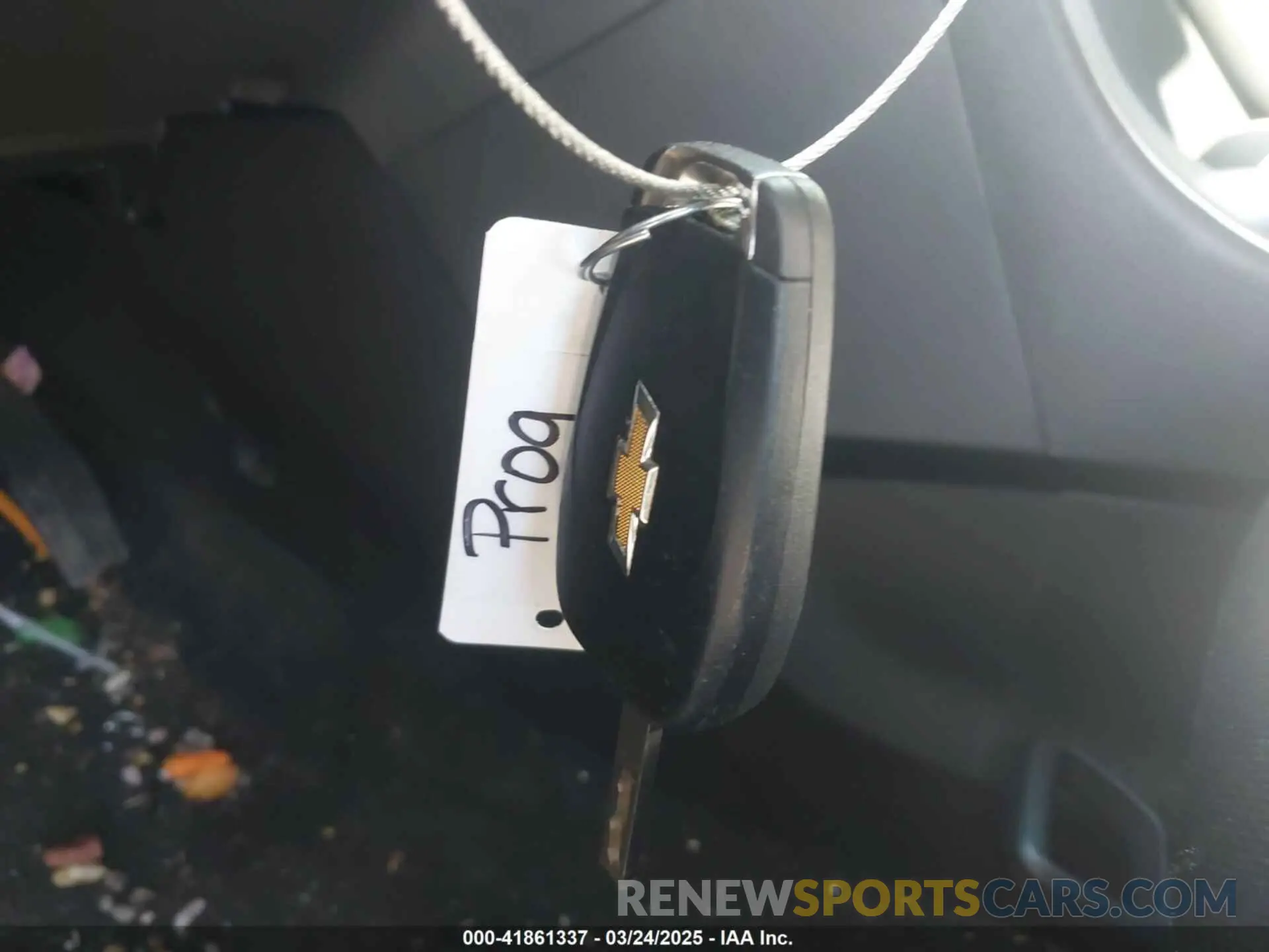 11 Фотография поврежденного автомобиля KL7CJPSM4MB364271 CHEVROLET TRAX 2021