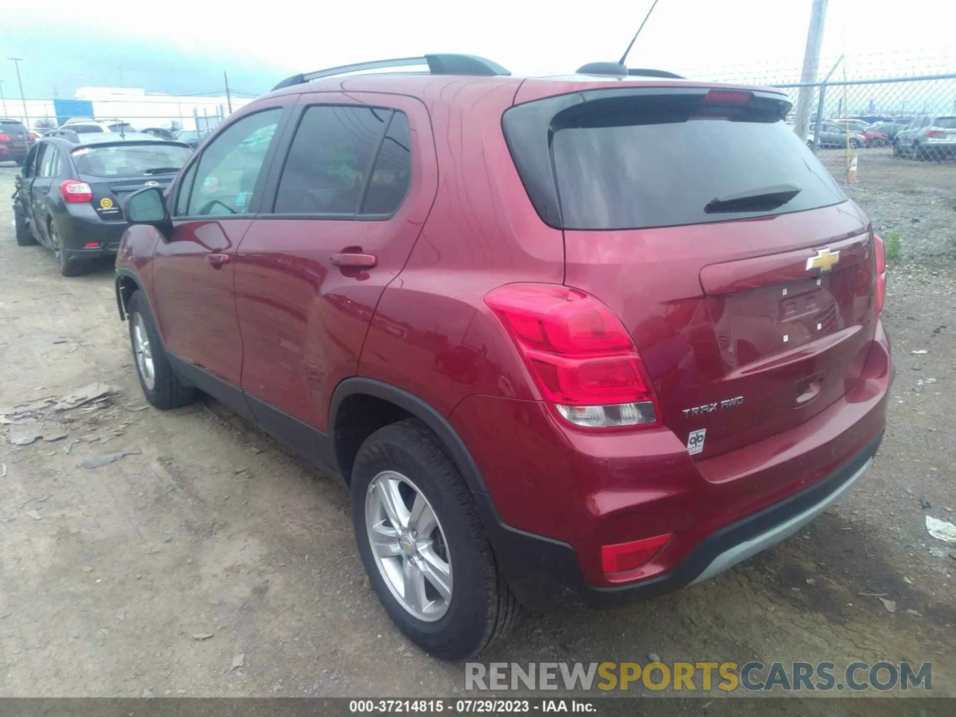 3 Photograph of a damaged car KL7CJPSM4MB367798 CHEVROLET TRAX 2021