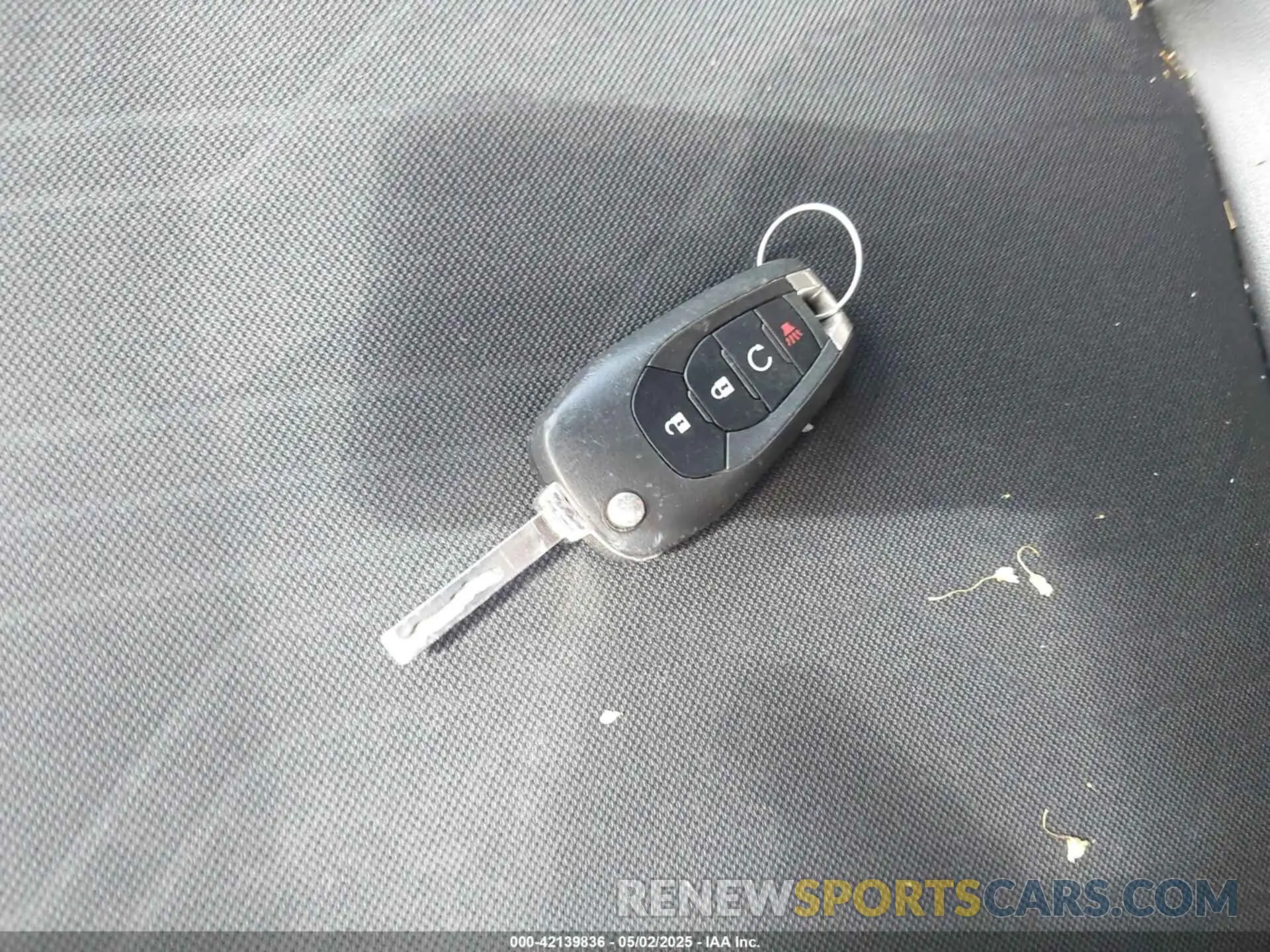 11 Photograph of a damaged car KL7CJPSM5MB365722 CHEVROLET TRAX 2021