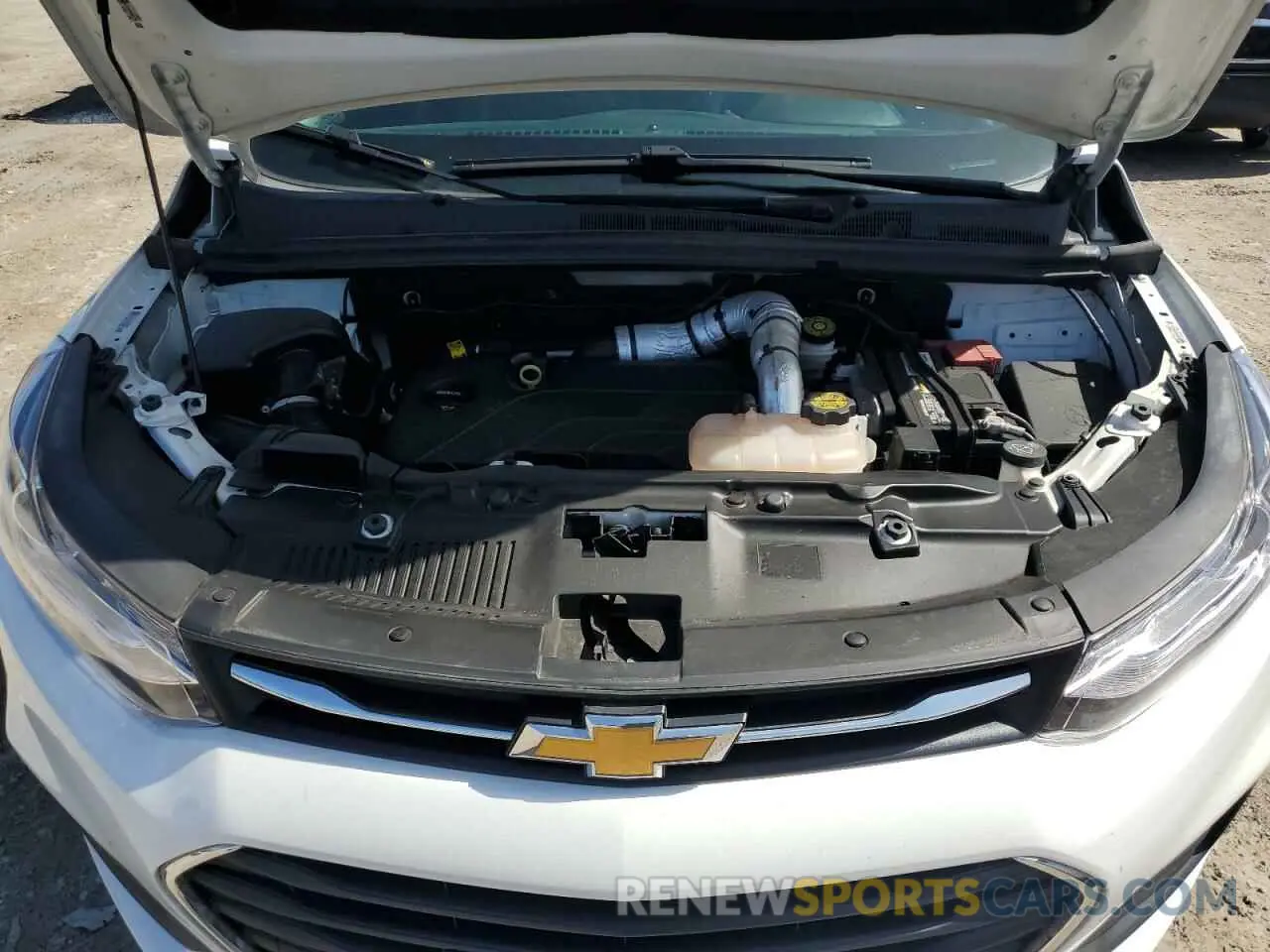12 Photograph of a damaged car KL7CJPSM5MB372394 CHEVROLET TRAX 2021