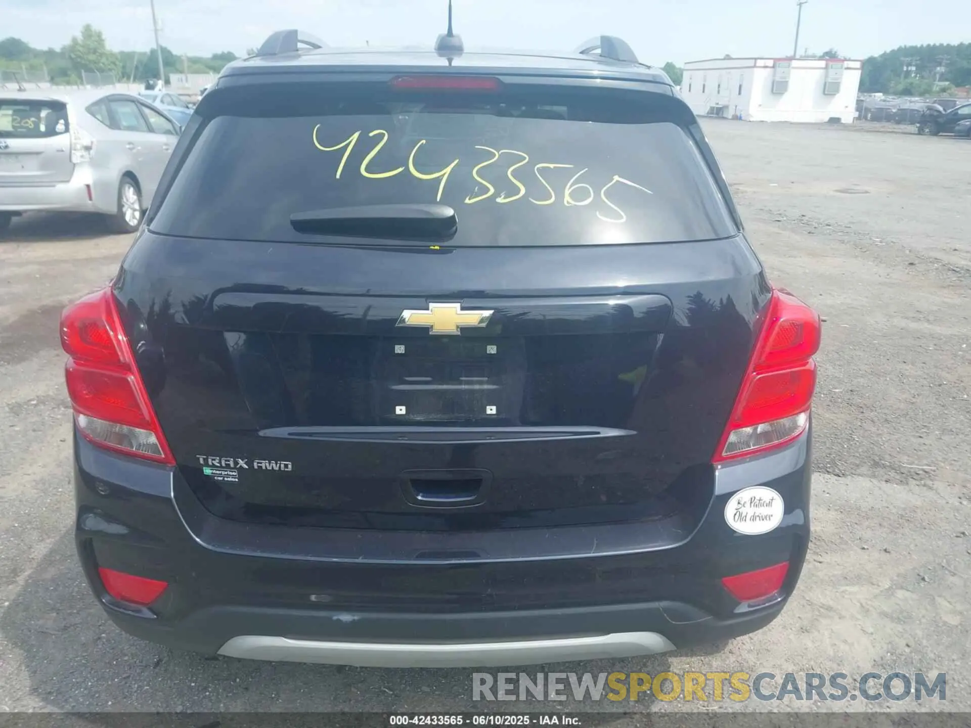 16 Фотография поврежденного автомобиля KL7CJPSM5MB374551 CHEVROLET TRAX 2021