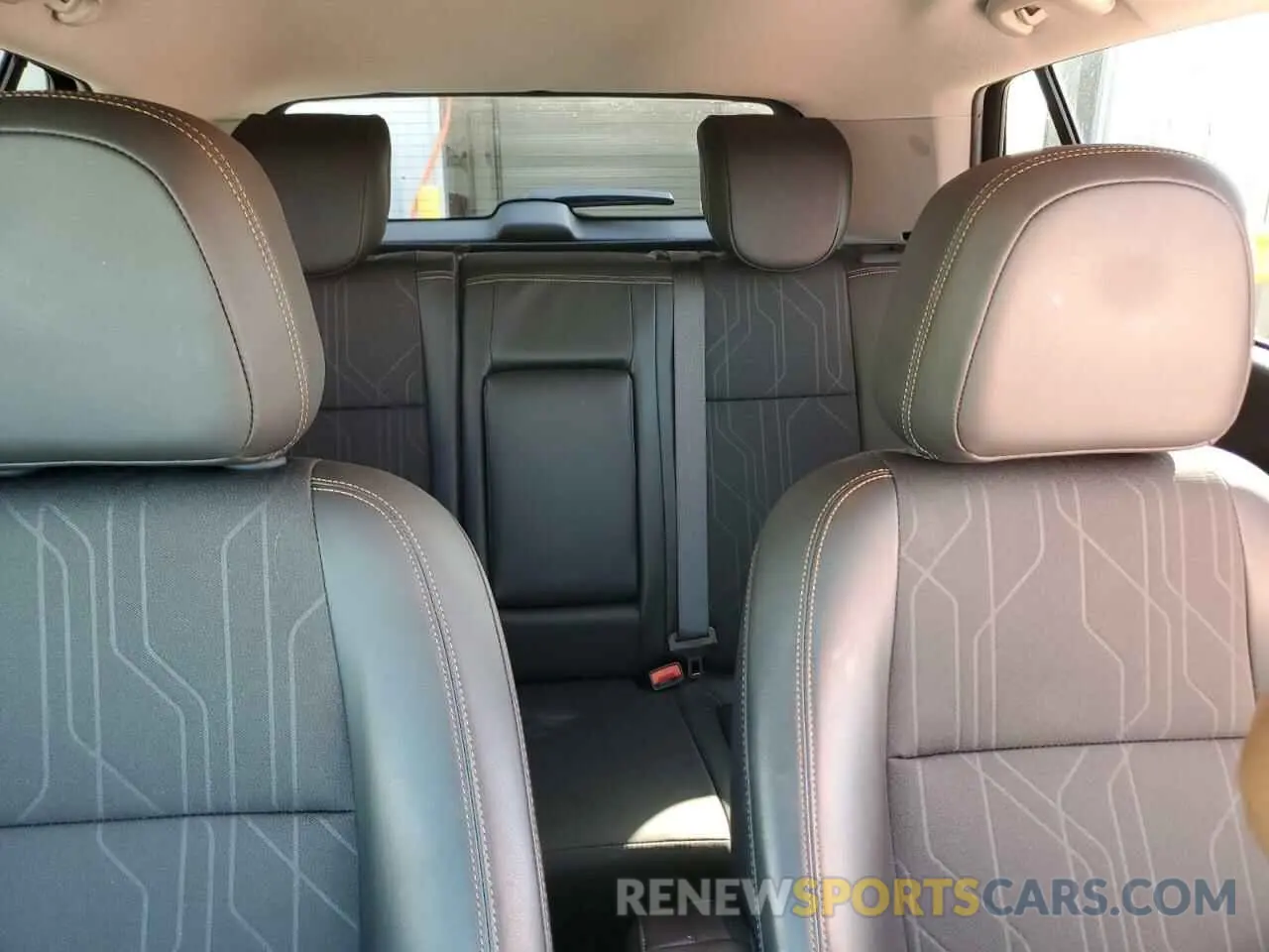 10 Photograph of a damaged car KL7CJPSMXMB360662 CHEVROLET TRAX 2021