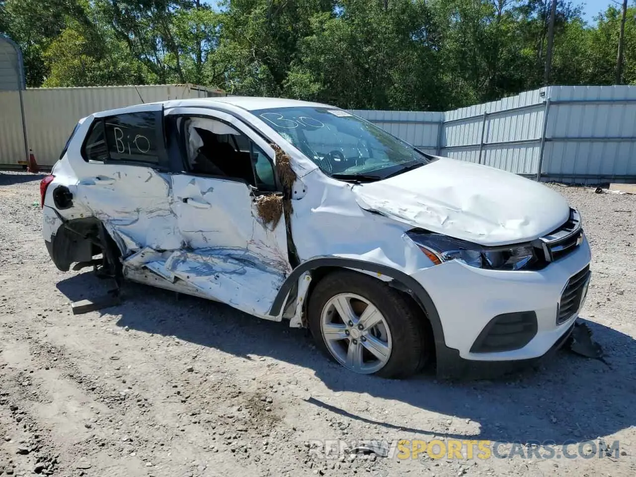 4 Photograph of a damaged car KL7CJKSM3NB512737 CHEVROLET TRAX 2022