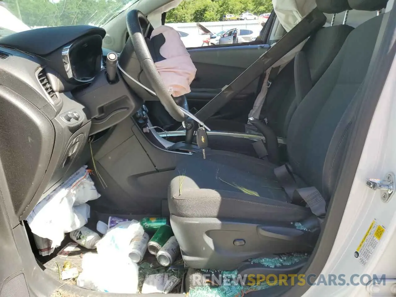 7 Photograph of a damaged car KL7CJKSM3NB512737 CHEVROLET TRAX 2022