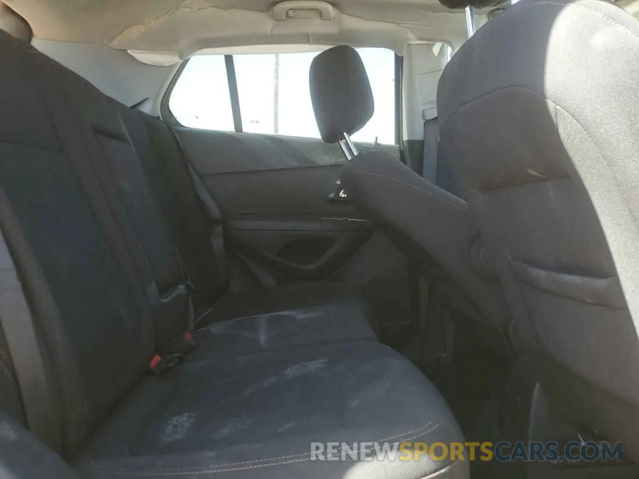 11 Фотография поврежденного автомобиля KL7CJKSM6NB521318 CHEVROLET TRAX 2022