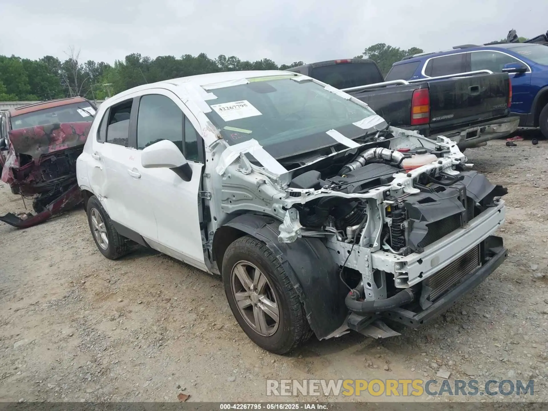 1 Photograph of a damaged car KL7CJKSM6NB526017 CHEVROLET TRAX 2022