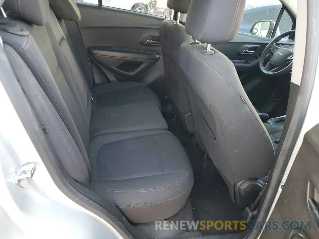 11 Фотография поврежденного автомобиля KL7CJKSM7NB552464 CHEVROLET TRAX 2022