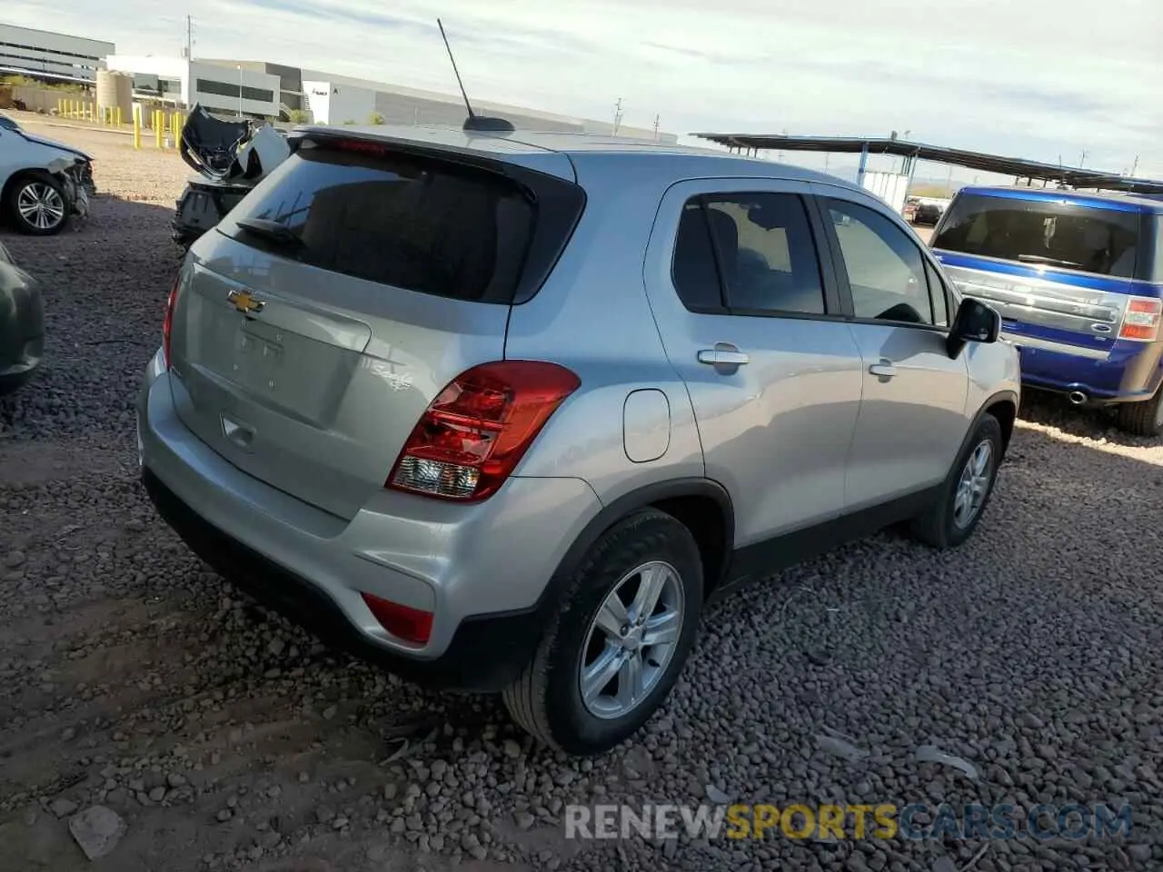 3 Фотография поврежденного автомобиля KL7CJKSM7NB552464 CHEVROLET TRAX 2022