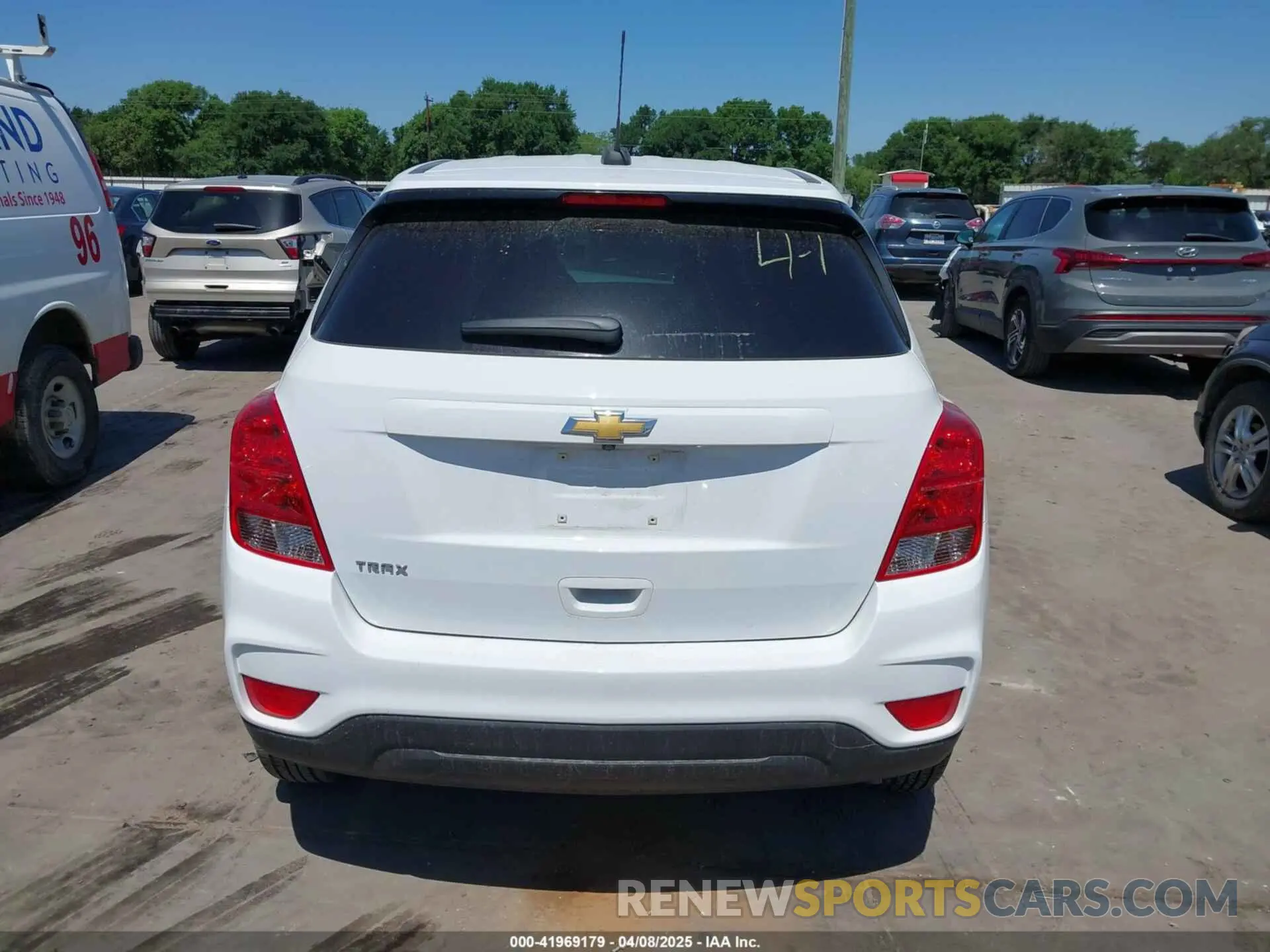 16 Photograph of a damaged car KL7CJKSM9NB510569 CHEVROLET TRAX 2022