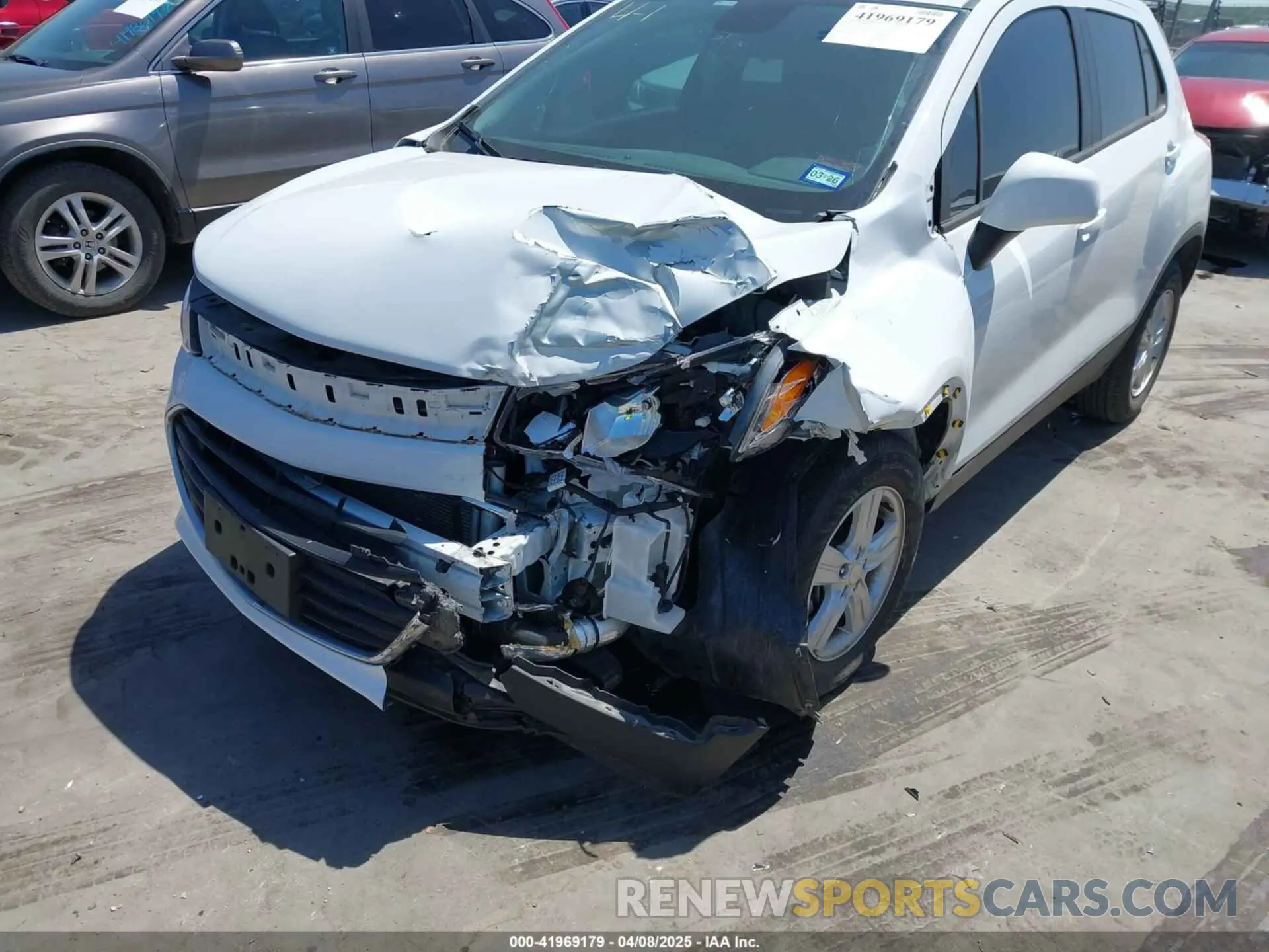 6 Photograph of a damaged car KL7CJKSM9NB510569 CHEVROLET TRAX 2022