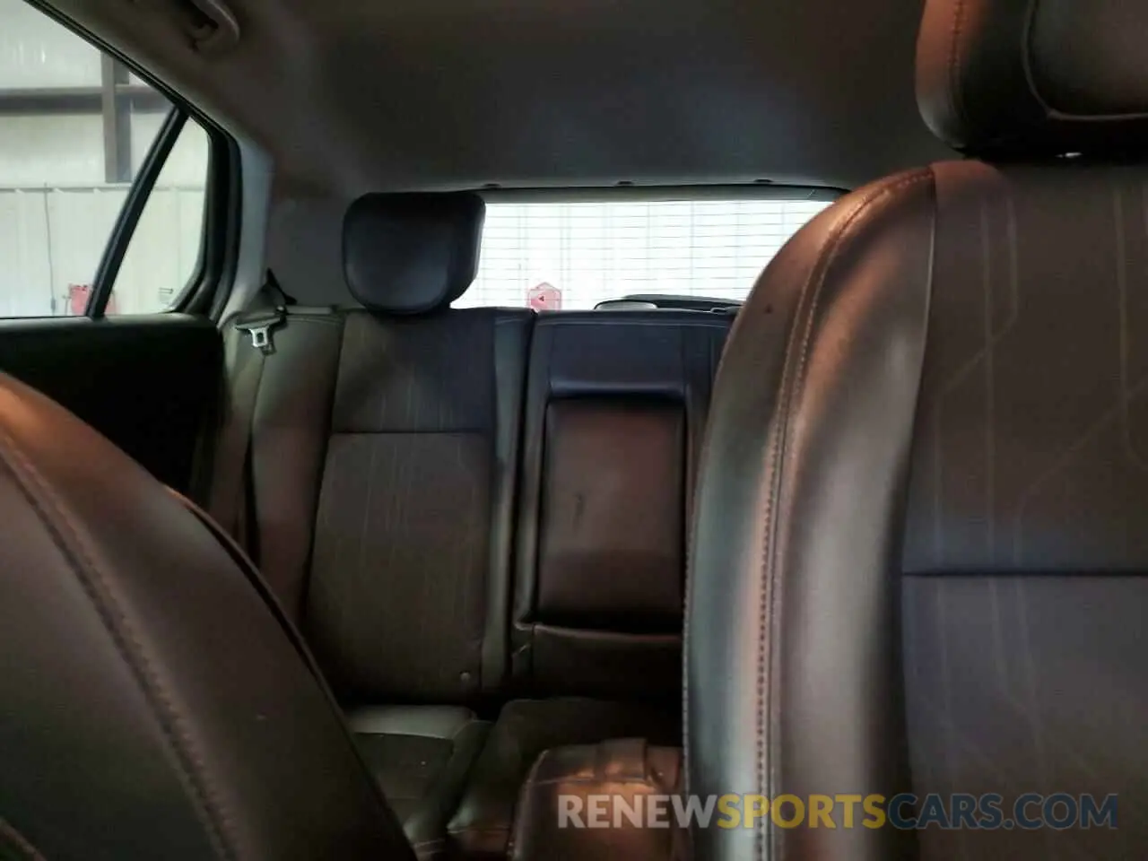 10 Photograph of a damaged car KL7CJLSM3NB530483 CHEVROLET TRAX 2022